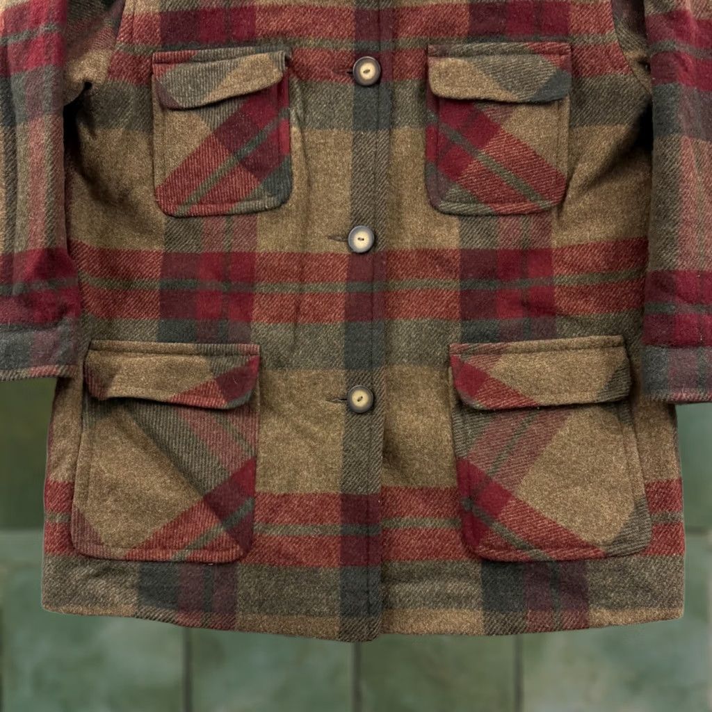 Eddie Bauer VINTAGE Eddie Bauer Jacket Womens Large Brown Wool Plaid Button Barn Chore Coat Size L / US 10 / IT 46 - 1 Thumbnail