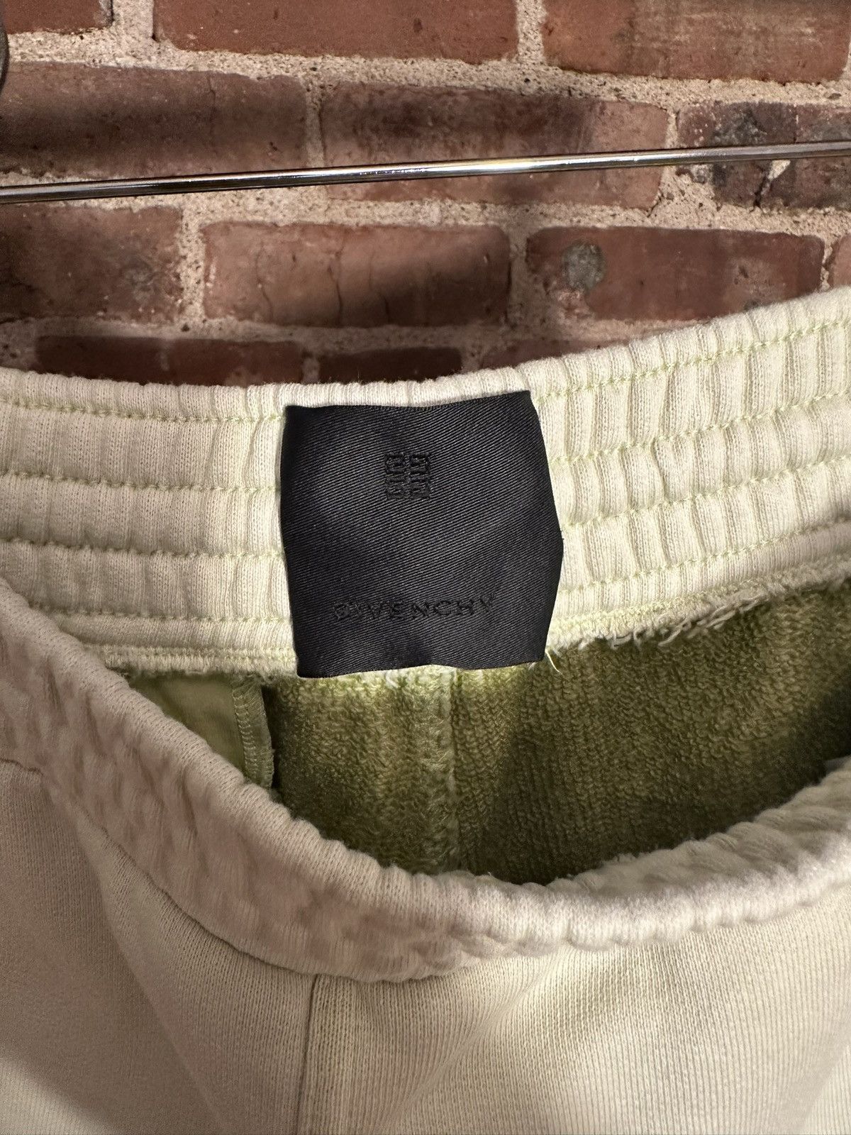 (B).Stroy × Givenchy SS/23 Capsule collection Global Peace Shorts Size US 30 / EU 46 - 5 Thumbnail