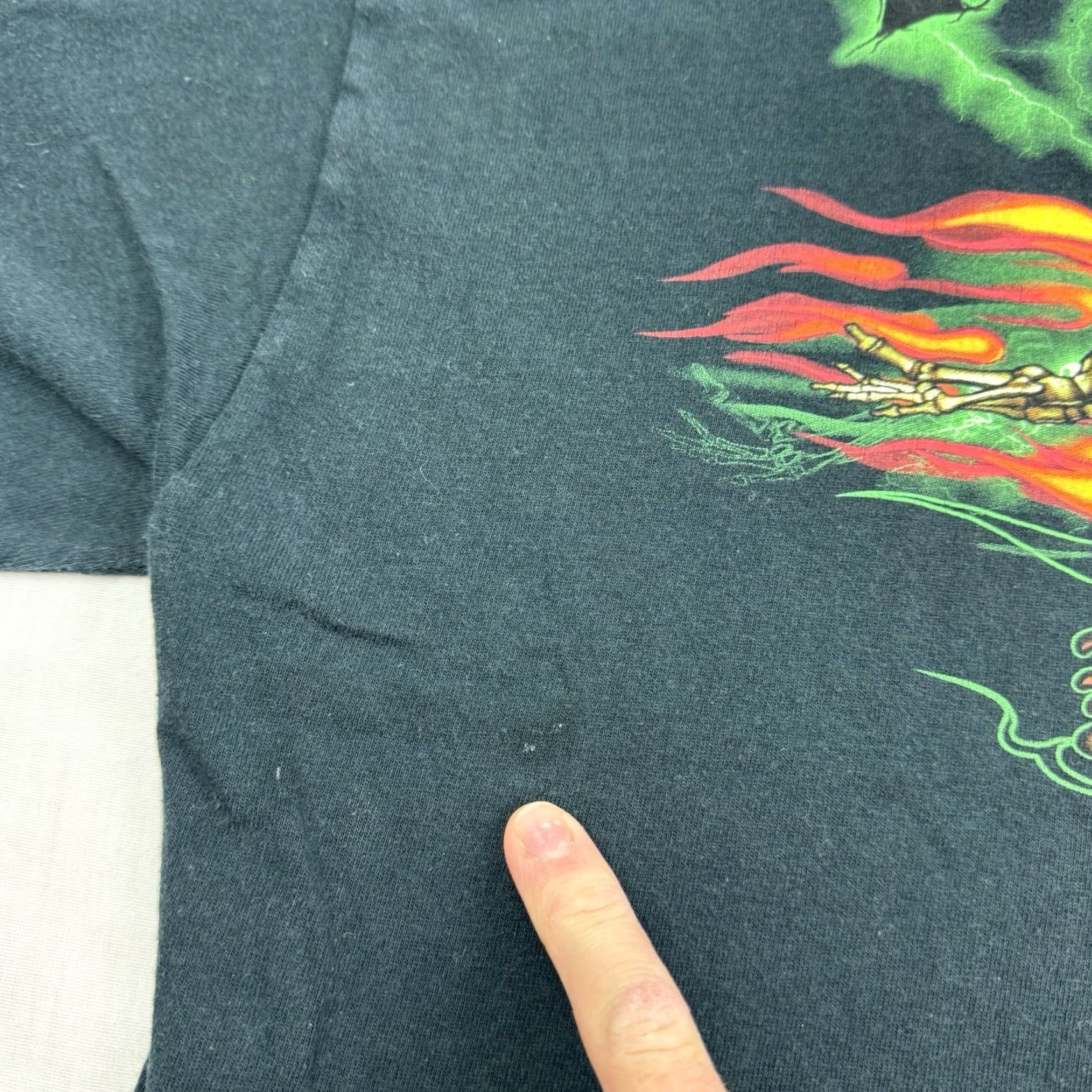 Delta VINTAGE Delta T Shirt Adult Large Black Fire Y2K Biker Skeleton Flames 2005 Shirt Mens Size US L / EU 52-54 / 3 - 2 Thumbnail