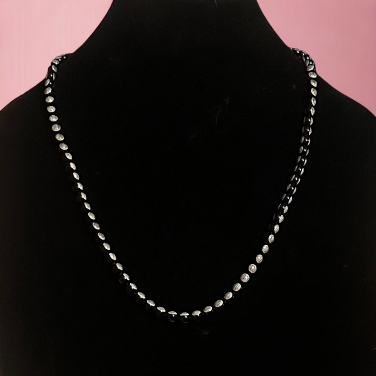 Vintage Vintage black and gray bead necklace Size ONE SIZE - 1 Thumbnail
