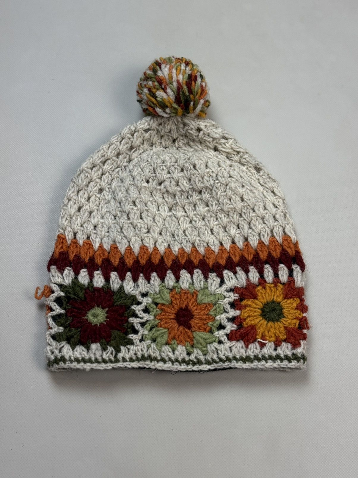Other Pachamama Floral Pattern Hand Knitted Bobble Beanie Hat Size ONE SIZE - 8 Thumbnail