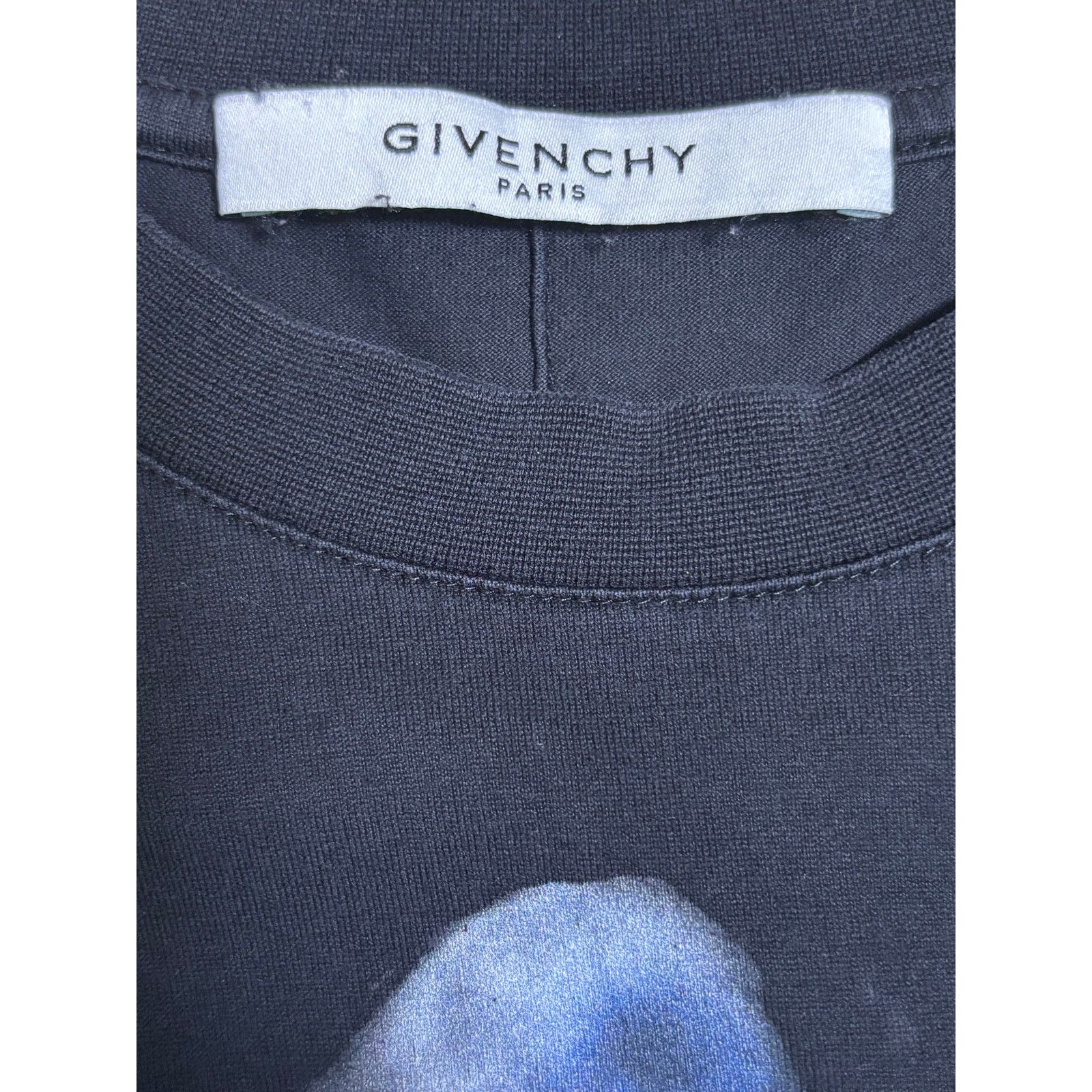 Givenchy Authentic Givenchy Paris Shark Graphic Print Shirt Cuban Fit Size US XS / EU 42 / 0 - 6 Thumbnail