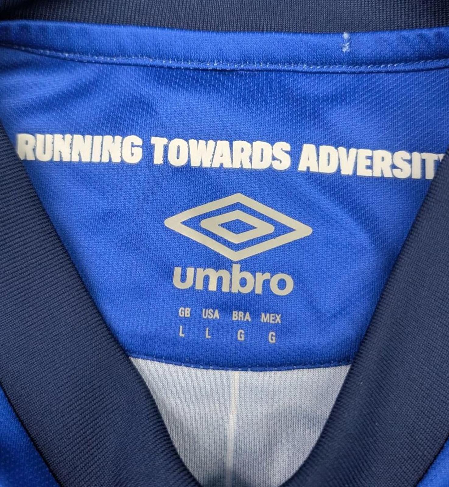 Umbro Ipswich Town Umbro Axel Tuanzebe 40 Ed Sheeran Soccer Kit Size US L / EU 52-54 / 3 - 3 Thumbnail