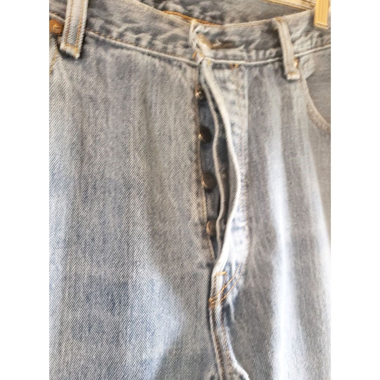 Levi's VINTAGE Levi's 501 Jeans Mens 36 Classic Straight Blue Denim Button Fly 36x34.5* Red Tab Size US 36 / EU 52 - 4 Thumbnail