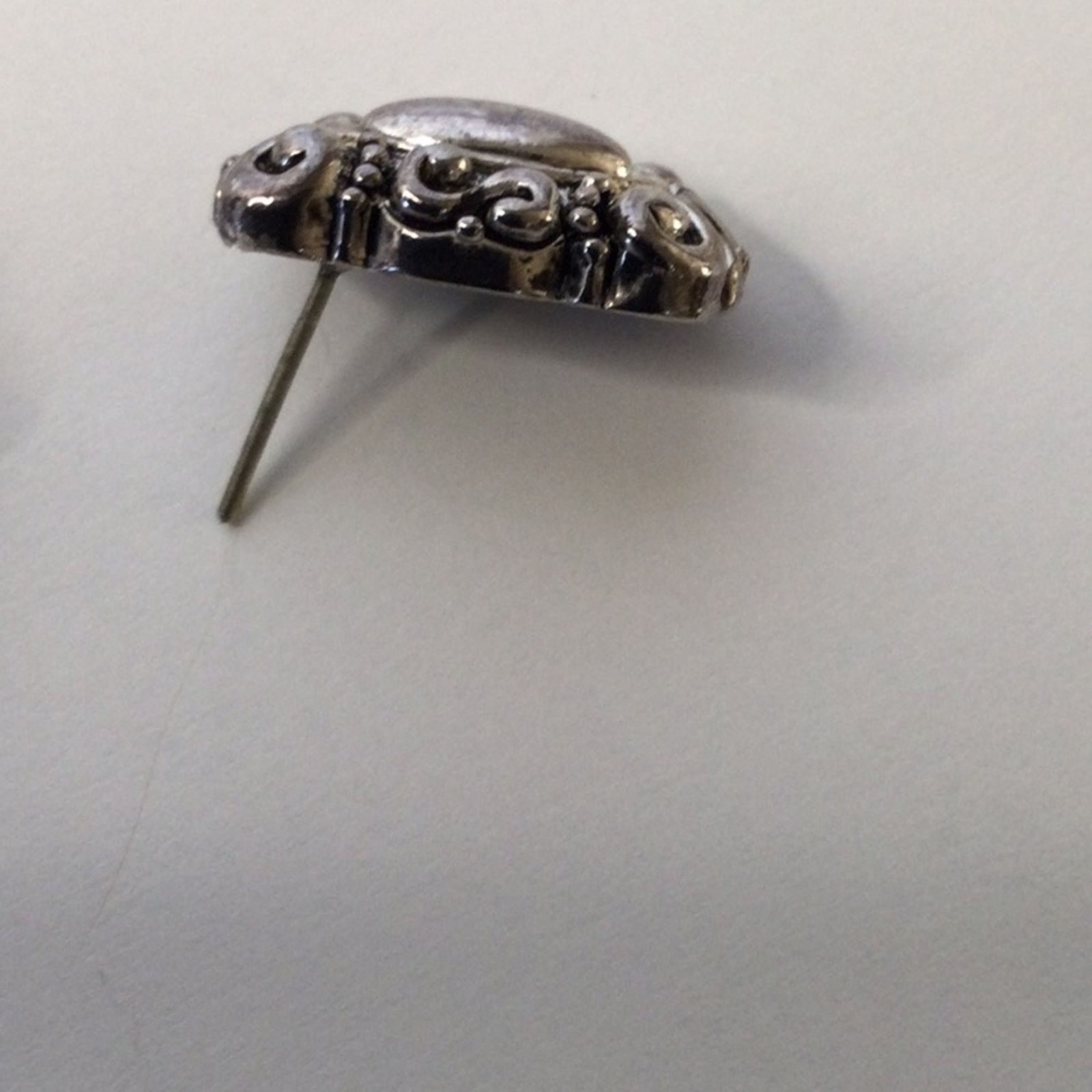 Other Vintage 1980's Silver Tone Art Deco Post Back Earrings Size ONE SIZE - 13 Thumbnail