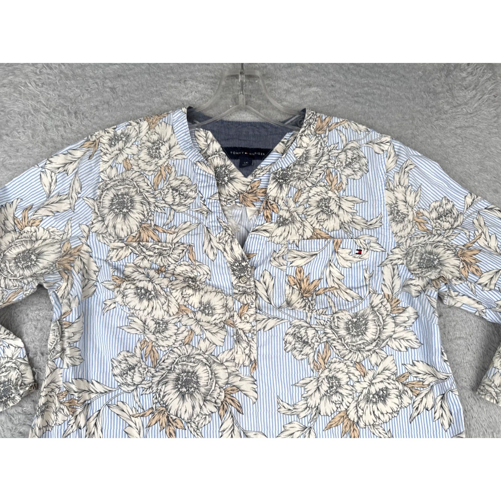 Tommy Hilfiger Tommy Hilfiger Shirt Women L Blue Beige Floral Stripe 3/4 Bell Sleeve Cotton Knit Logo Button Casual All Seasons Size L / US 10 / IT 46 - 4 Thumbnail