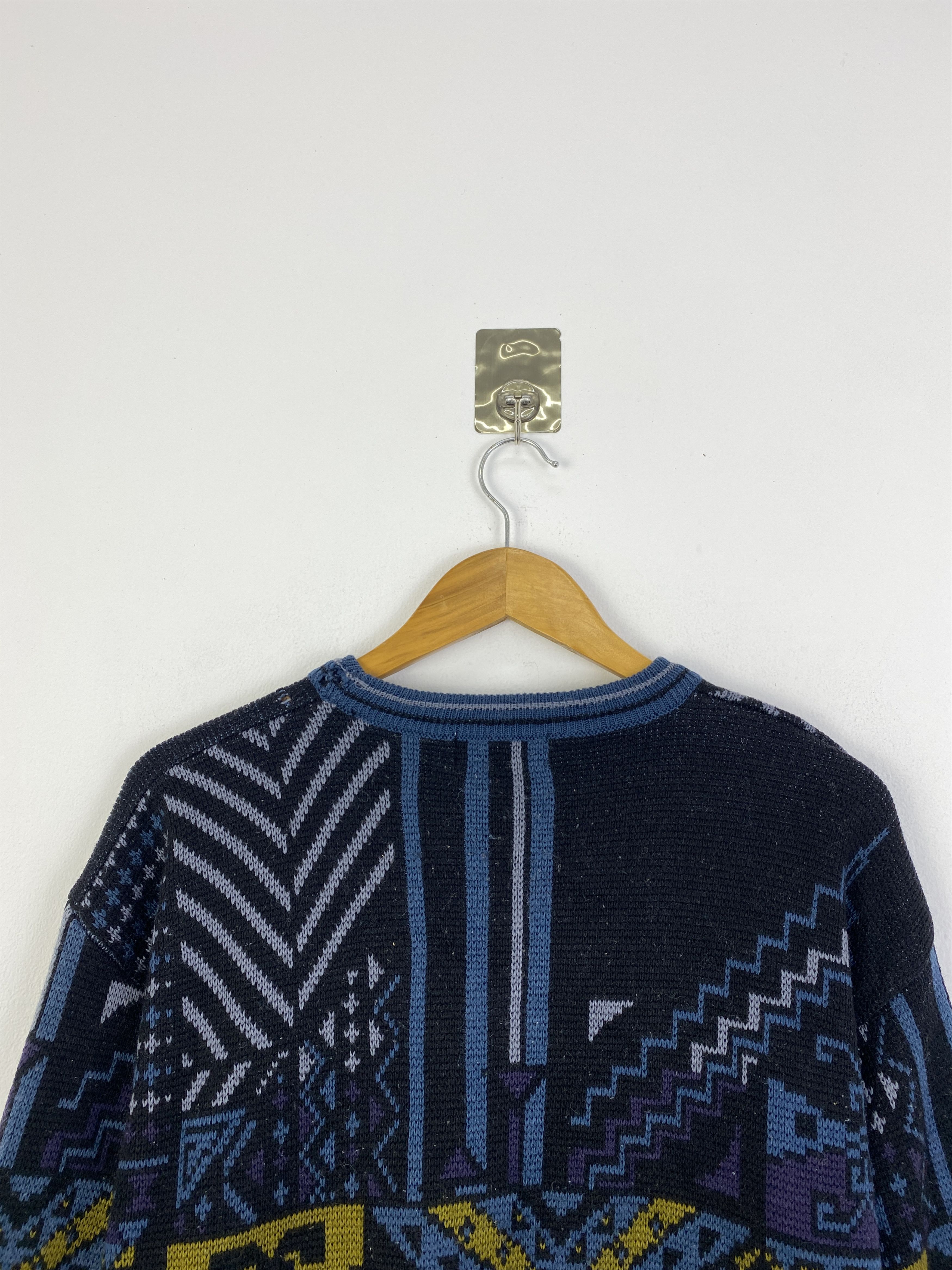 Vintage Vintage Japan Brand Geometrical Knit Sweatshirt SH0070 Size US XL / EU 56 / 4 - 4 Thumbnail