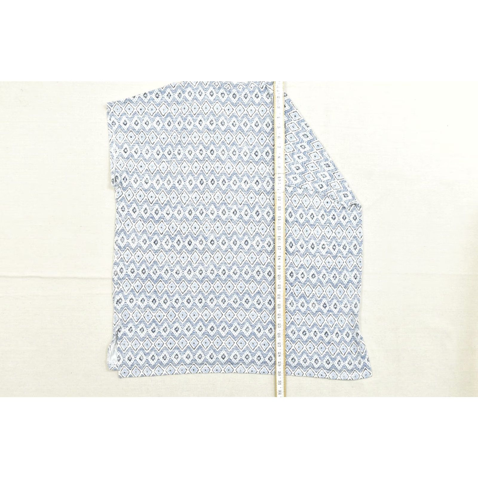 Orvis Orvis Blouse Womens XXL Blue White Geometric Print V-Neck Short Sleeve Button Size 40" / US 18 - 5 Thumbnail