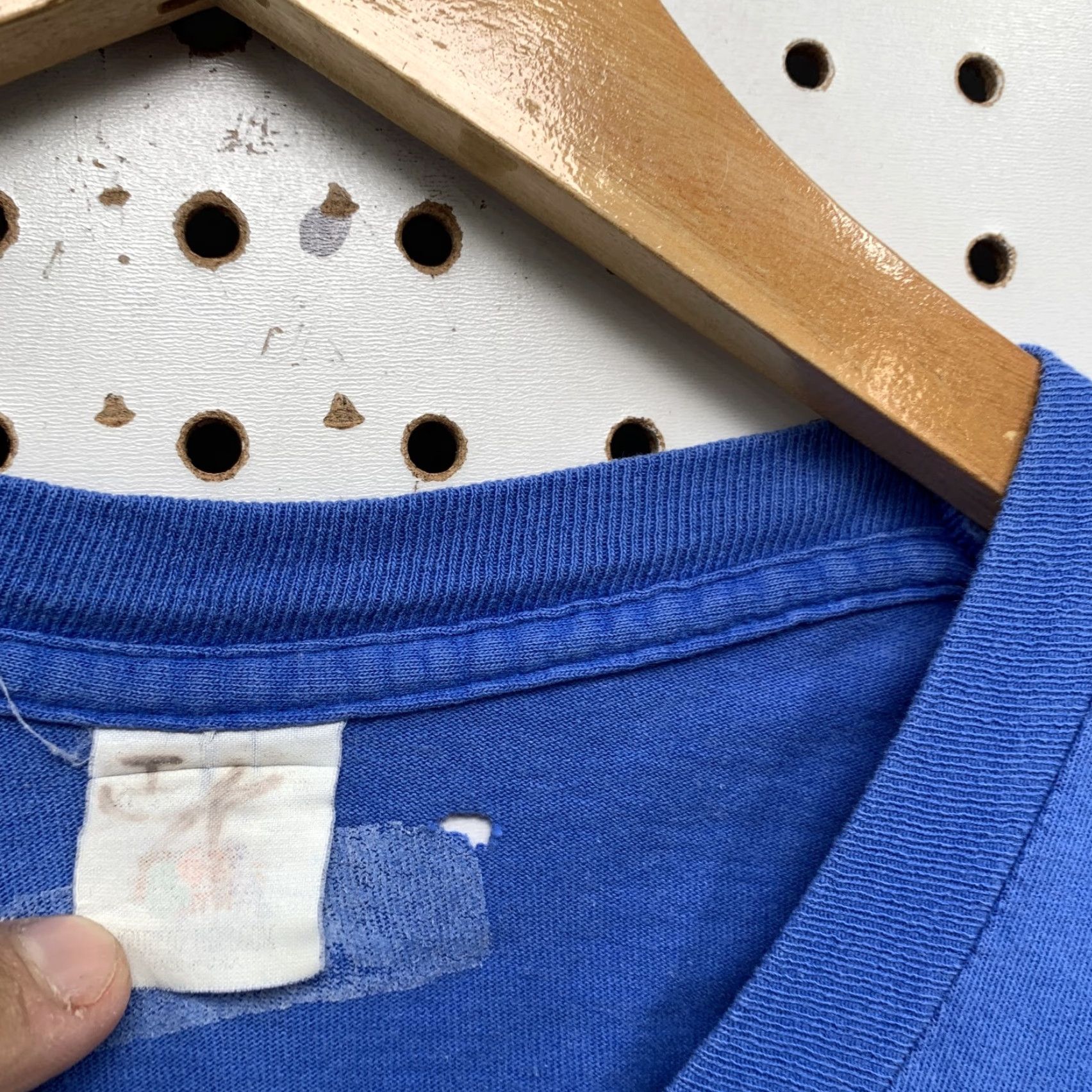 Vintage VTG 80s Blue Pocket Shirt Mens Large Blue Single Stitch Made USA Shirt Adult Large Blue Pocket Shirt 80s Mens Size US L / EU 52-54 / 3 - 5 Thumbnail
