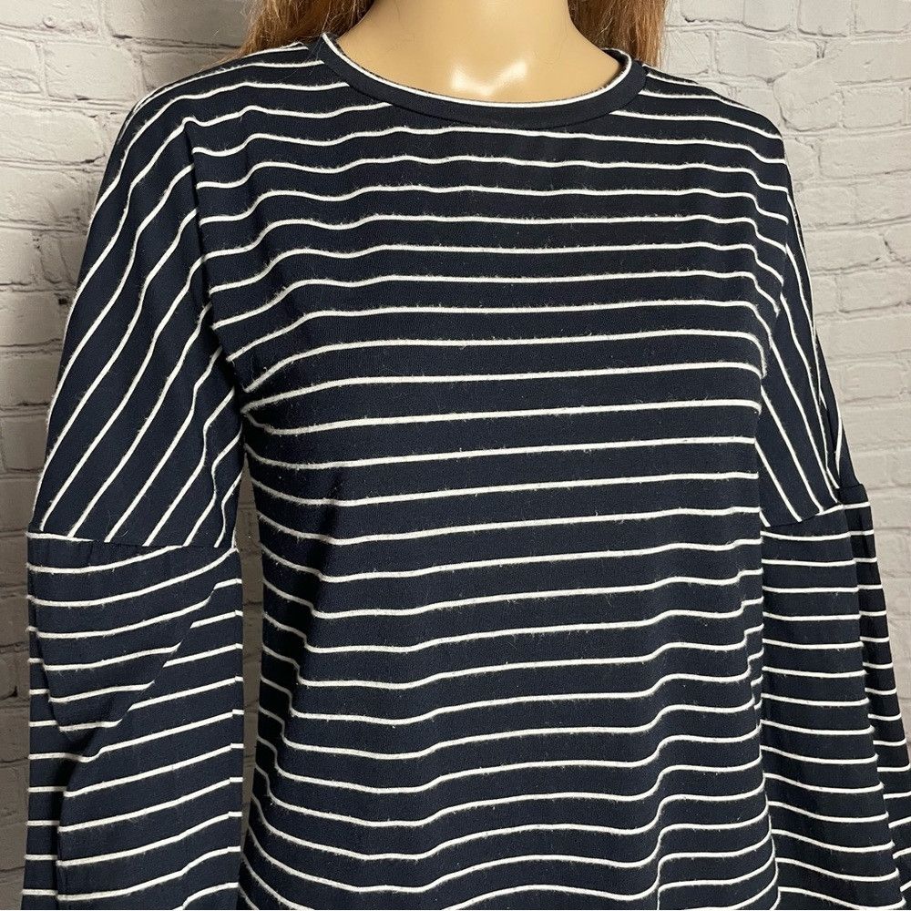 Juicy Couture Juicy Couture Navy Striped Drop Shoulder Long Balloon Sleev Size XS / US 0-2 / IT 36-38 - 3 Thumbnail