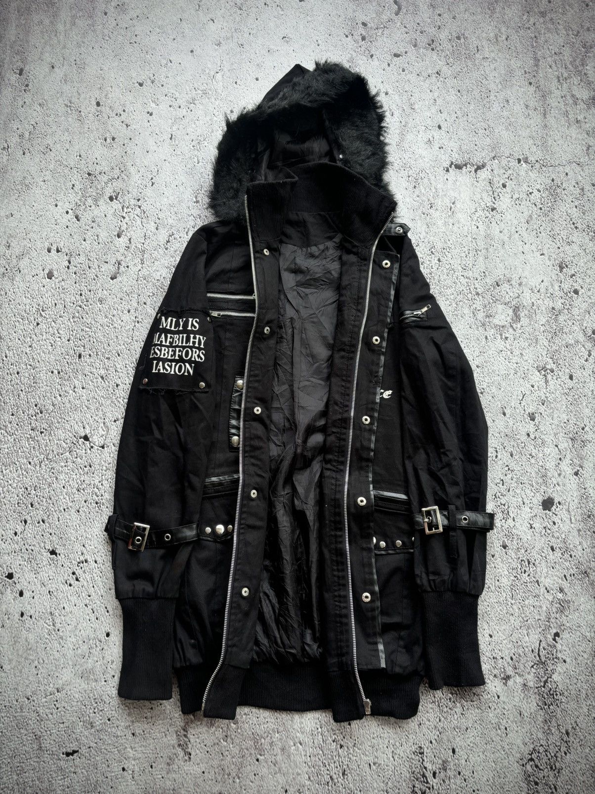 Le Grande Bleu (L.G.B.) Addictrap studded skull LGB punk style fur jacket Size US L / EU 52-54 / 3 - 7 Thumbnail