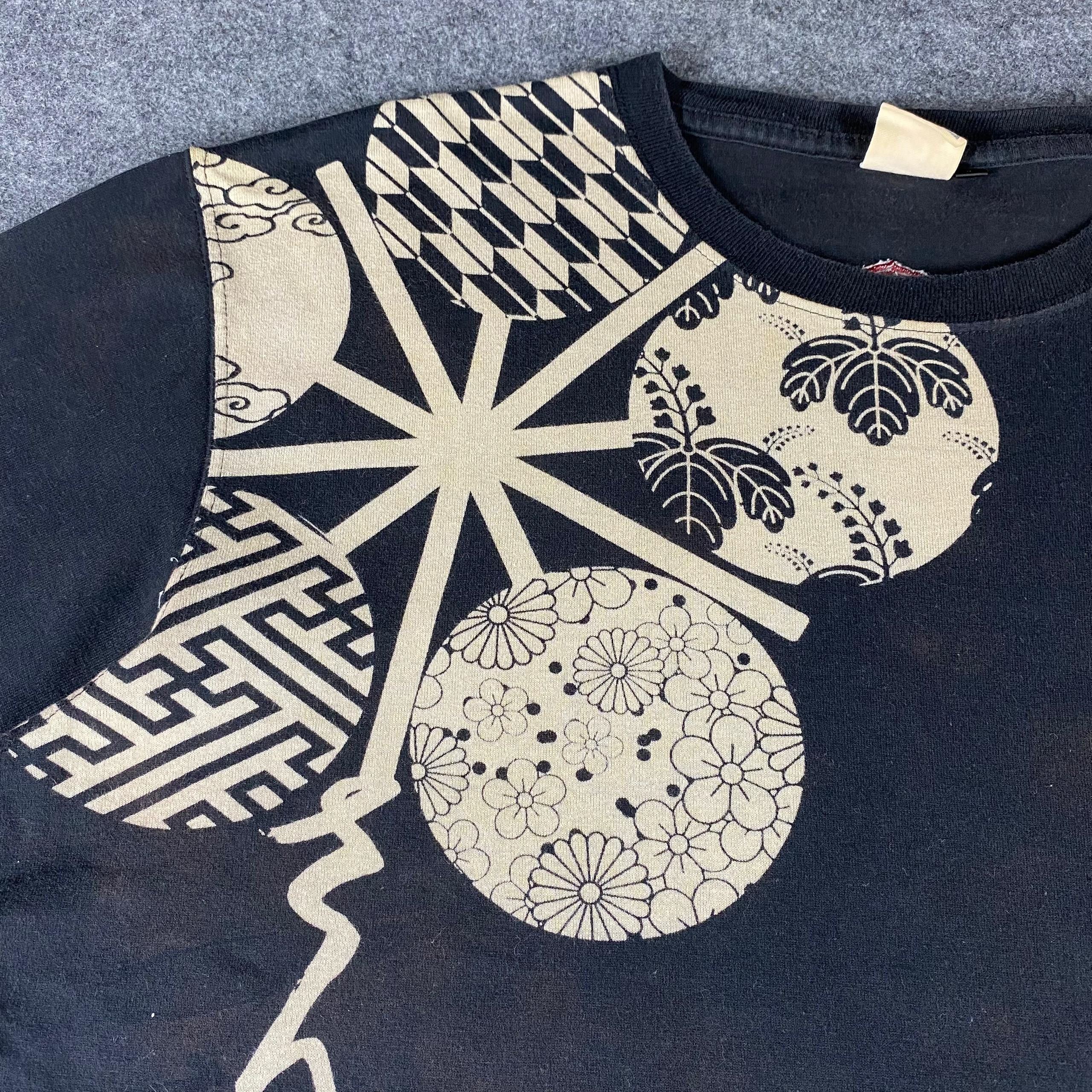 Japanese Brand Vintage Japanese Brand Tshirt Size US L / EU 52-54 / 3 - 7 Thumbnail