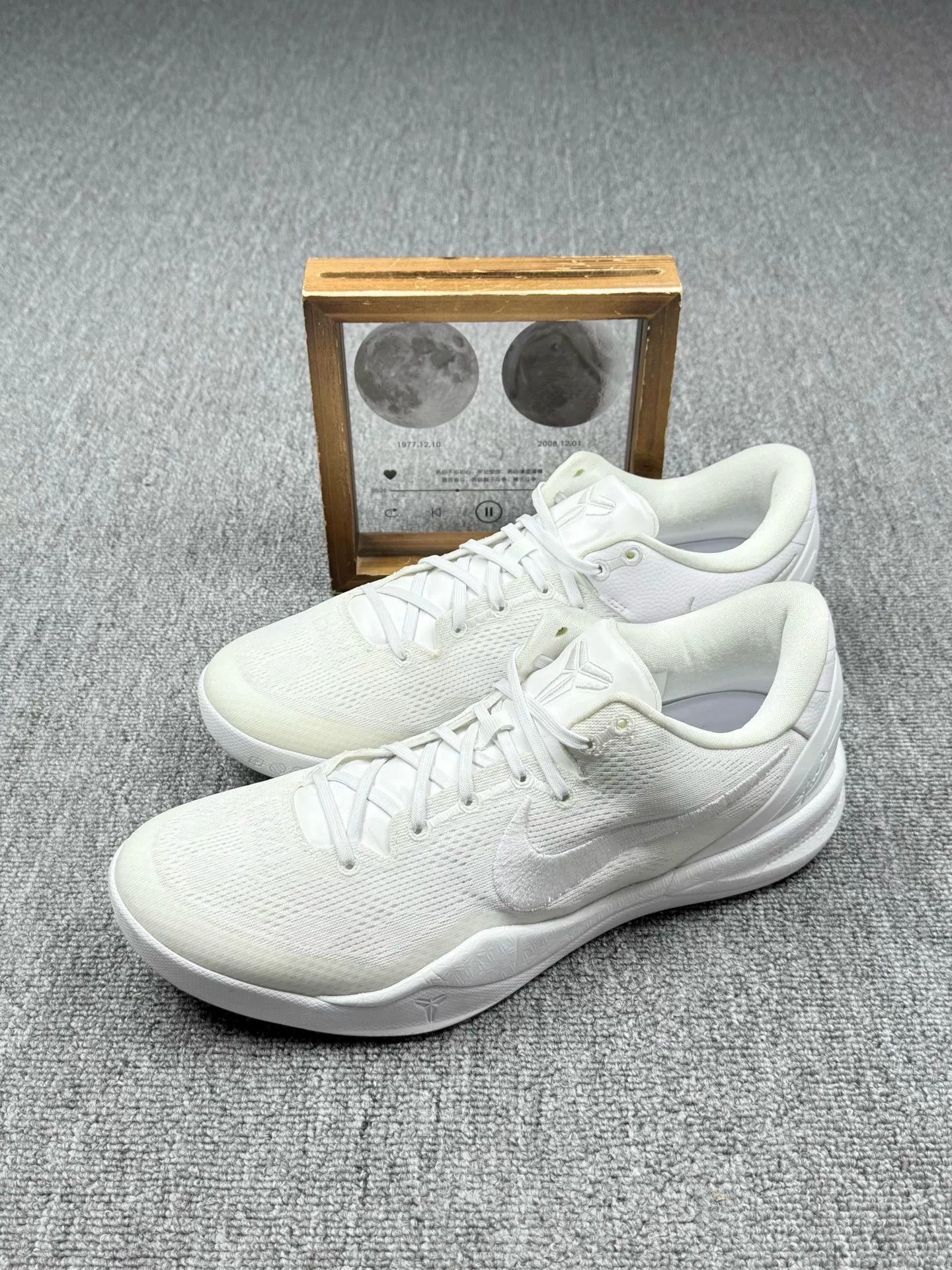 Nike Nike KOBE8 White Lowtop Sneakers 13 Men Size US 13 / EU 46 - 1 Thumbnail