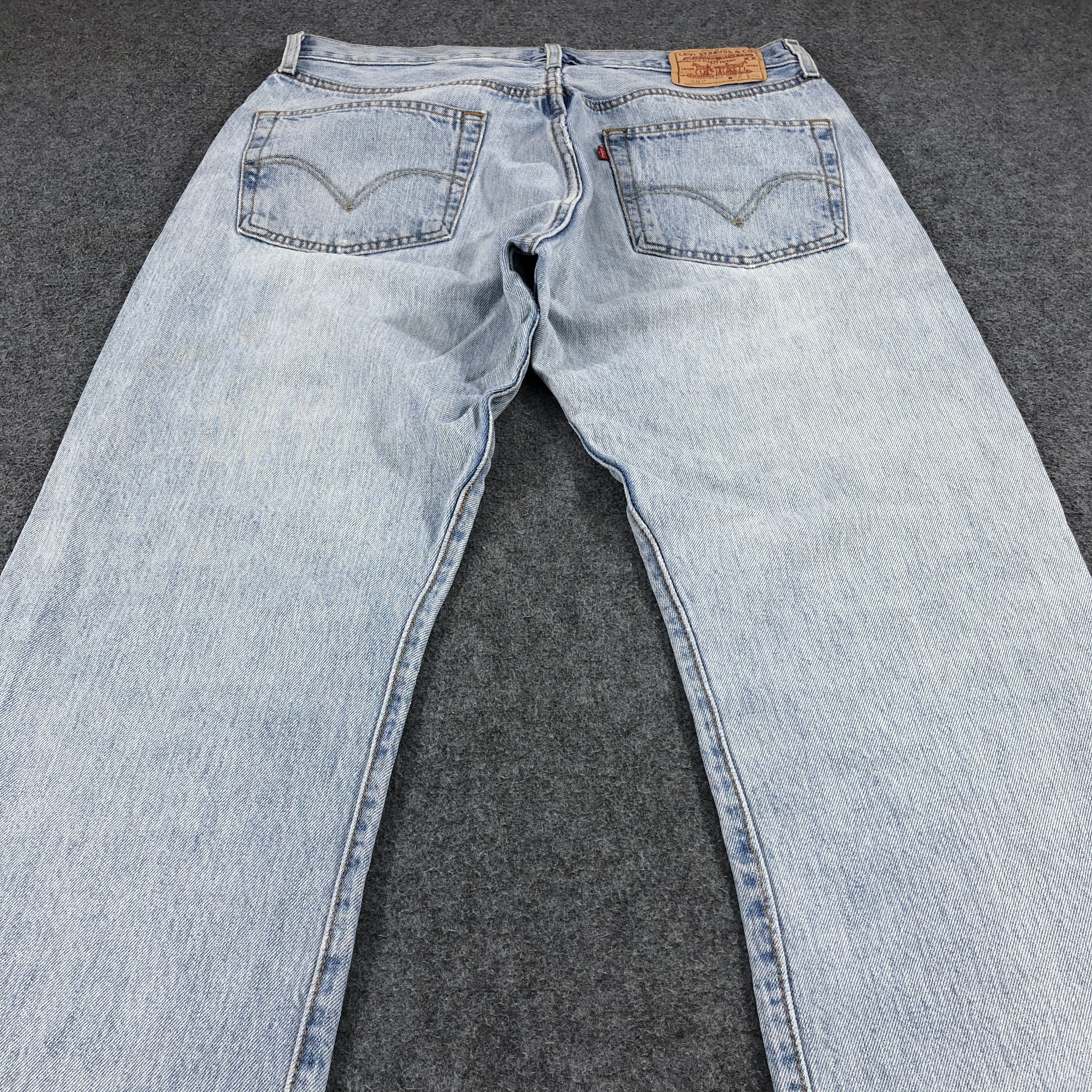 Levi's × Vintage Vintage 90s Light Wash Levis 501 Jeans-JM1020 Size US 34 / EU 50 - 4 Thumbnail