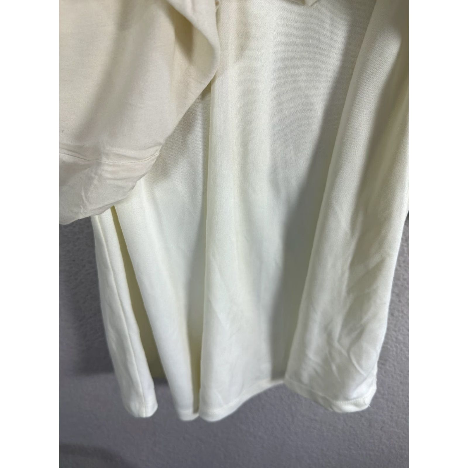 Vintage Altar'd State Blouse Shirt Tunic S Vanilla Bell Sleeve Embroidered Size S / US 4 / IT 40 - 7 Thumbnail