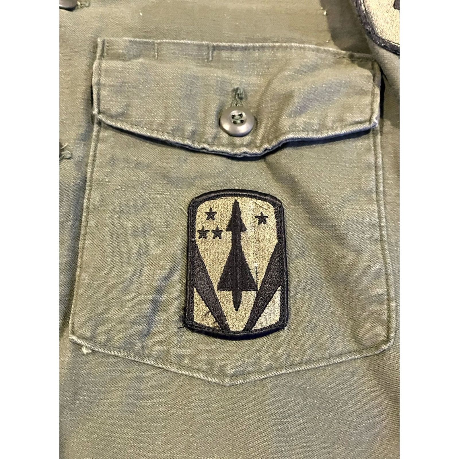 Vintage VINTAGE Jac Vanek Army Long Sleeve Button Down Jacket M Women Green I HATE EVERYBODY Cotton Military Style S/M Size S / US 4 / IT 40 - 3 Thumbnail