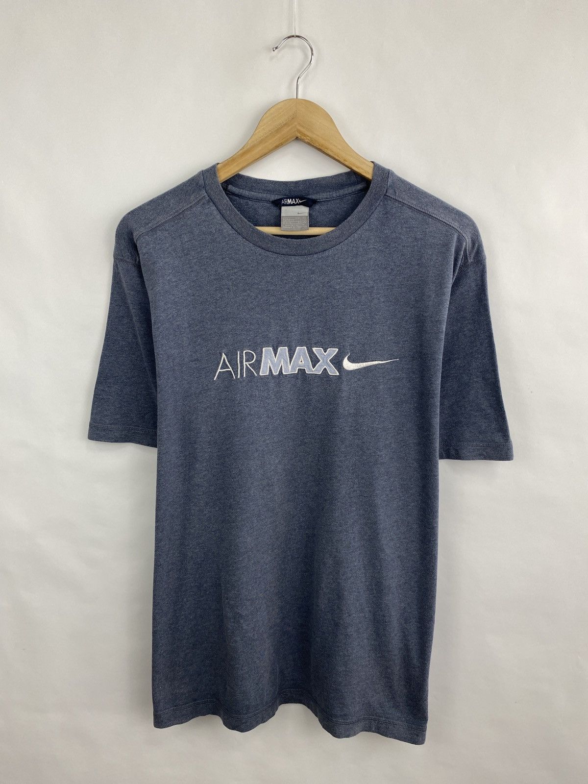 Nike 🇺🇸 Vintage 90s Nike Air Max T-Shirt Y2K Rare Retro Hype Size US L / EU 52-54 / 3 - 3 Thumbnail