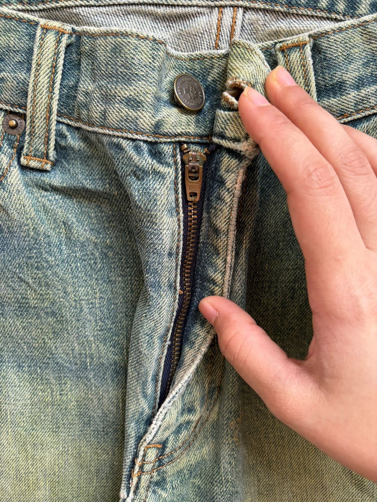 Japanese Brand Vintage Japanese Brand Sick Mud Wash Distressed Loose Jeans Size US 30 / EU 46 - 3 Thumbnail