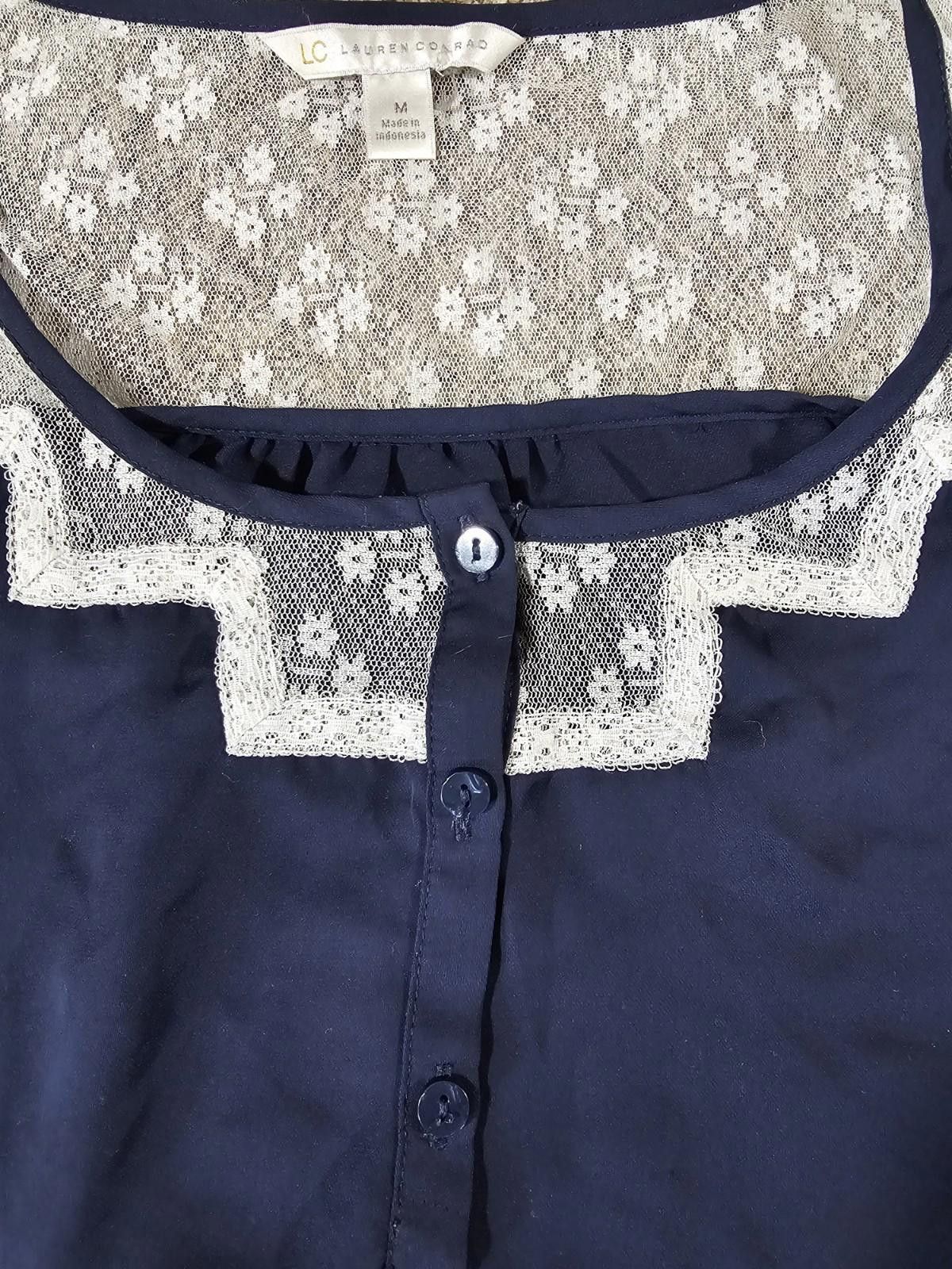 Other LC Lauren Conrad Floral Sheer Sleeveless Pleated Blouse Sz M Size M / US 6-8 / IT 42-44 - 2 Thumbnail