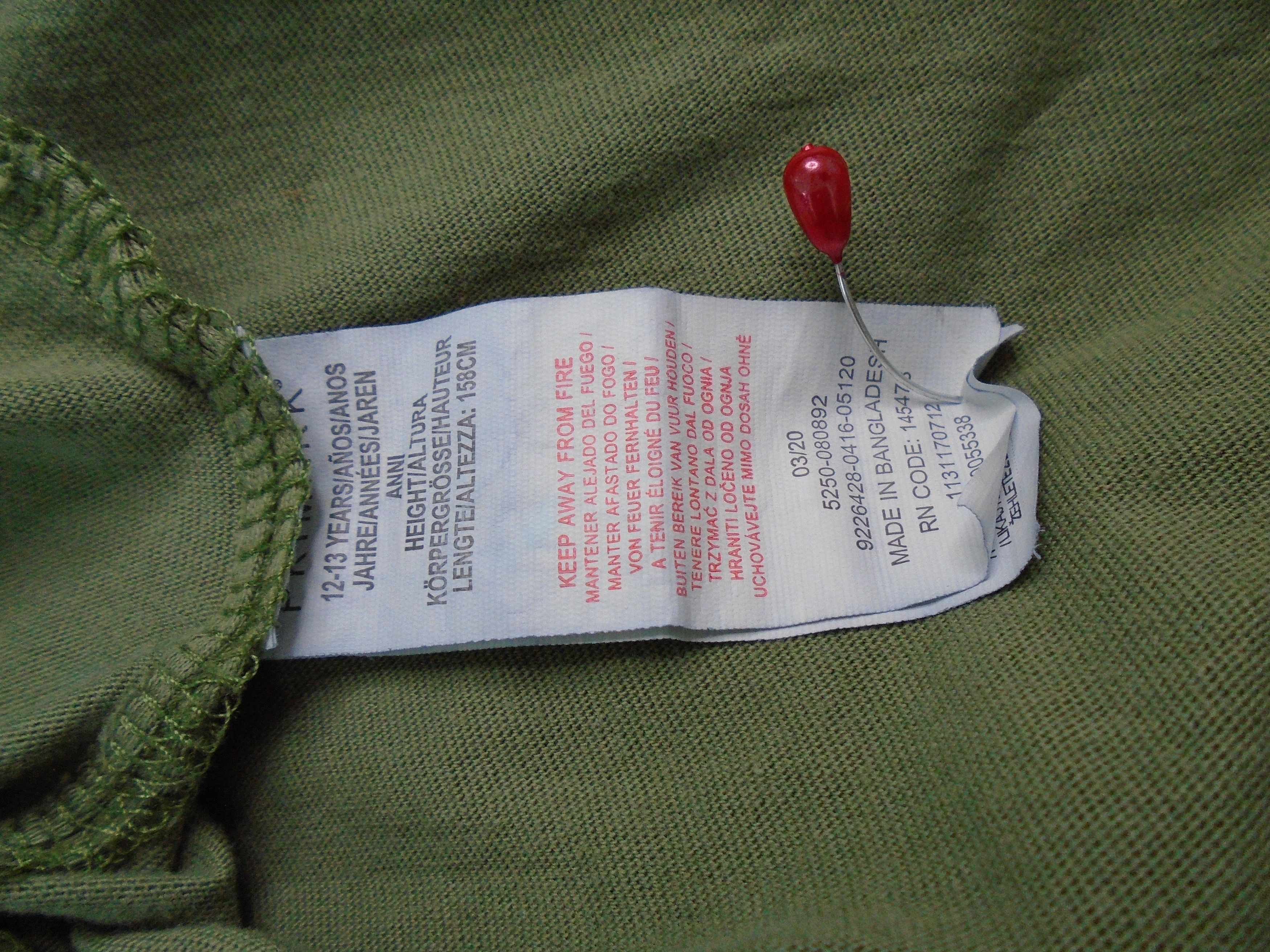 Vintage Women's T-Shirt Primark. Khaki. XS. Size XS / US 0-2 / IT 36-38 - 12 Thumbnail
