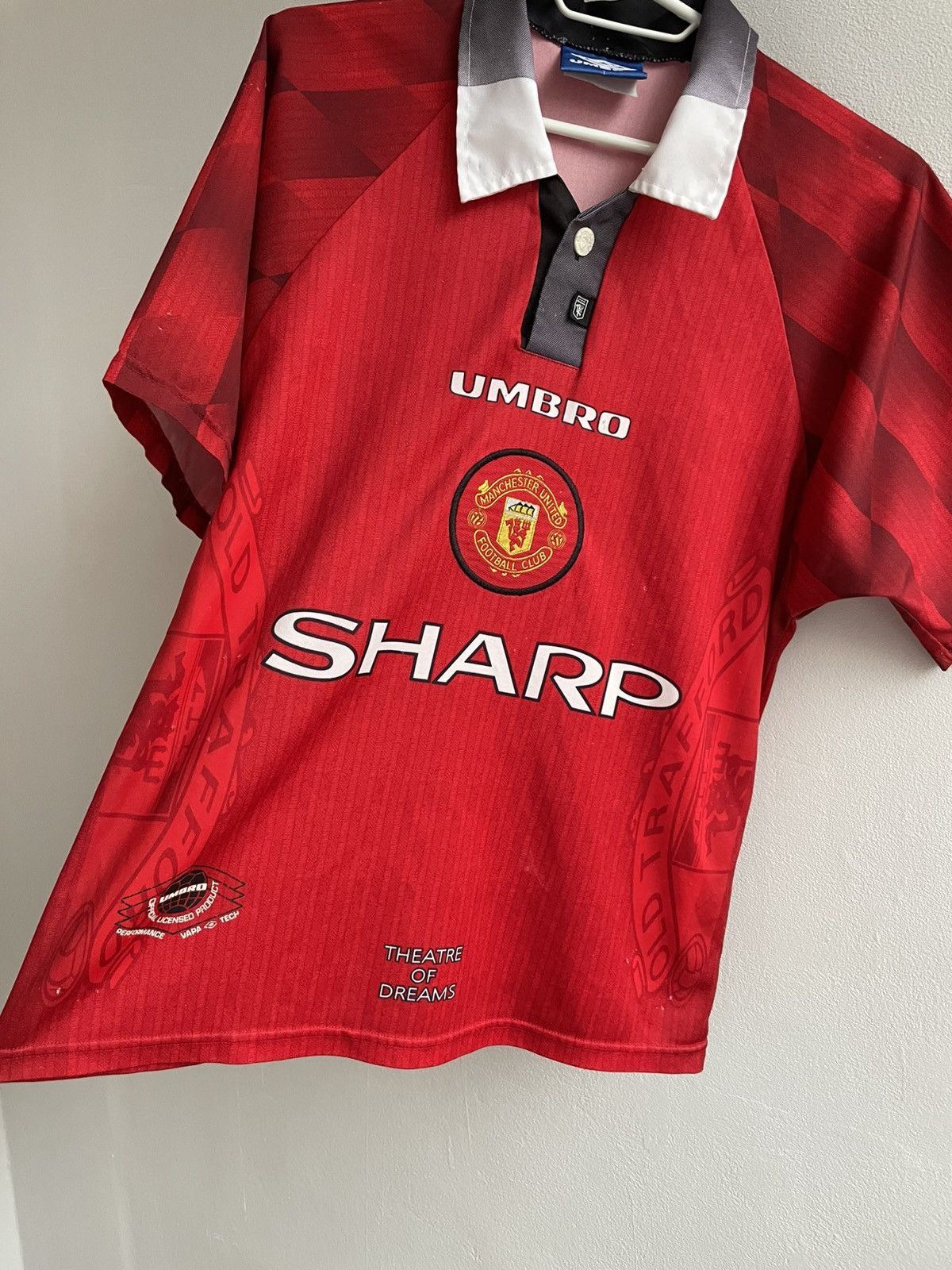 Umbro Manchester United 1996 1997 1998 Footbal Shirt Soccer Jersey Size US XXS / EU 40 - 8 Thumbnail