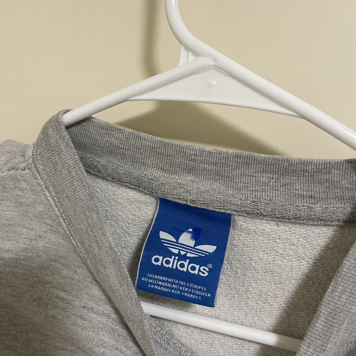Adidas Adidas Originals Women Size Small Gray Crew Neck Sweatshirt Size S / US 4 / IT 40 - 4 Thumbnail