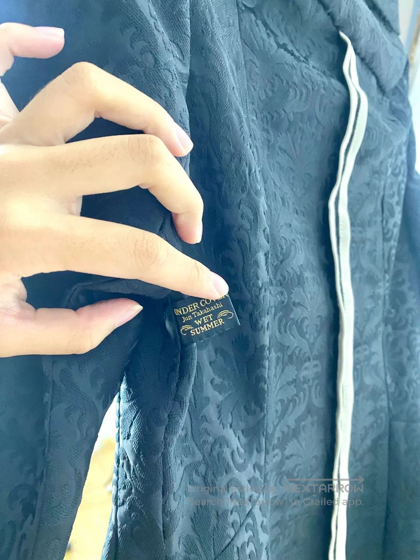 Comme des Garcons undercover wet summer jacquard satin coat. Size S / US 4 / IT 40 - 4 Thumbnail