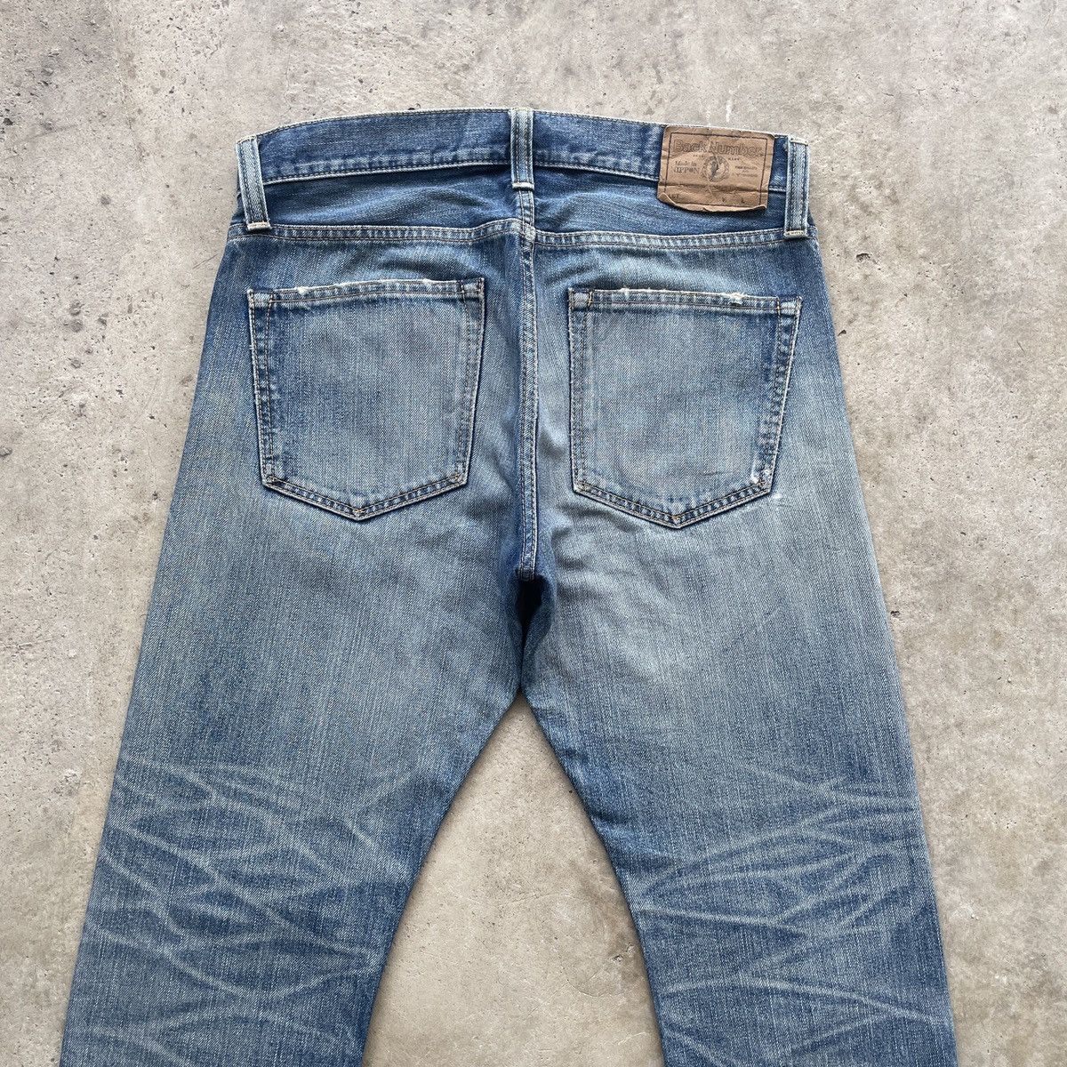 Japanese Brand Vintage Back Number Japan Faded Jeans Distressed Pants W31 Size US 31 - 9 Thumbnail