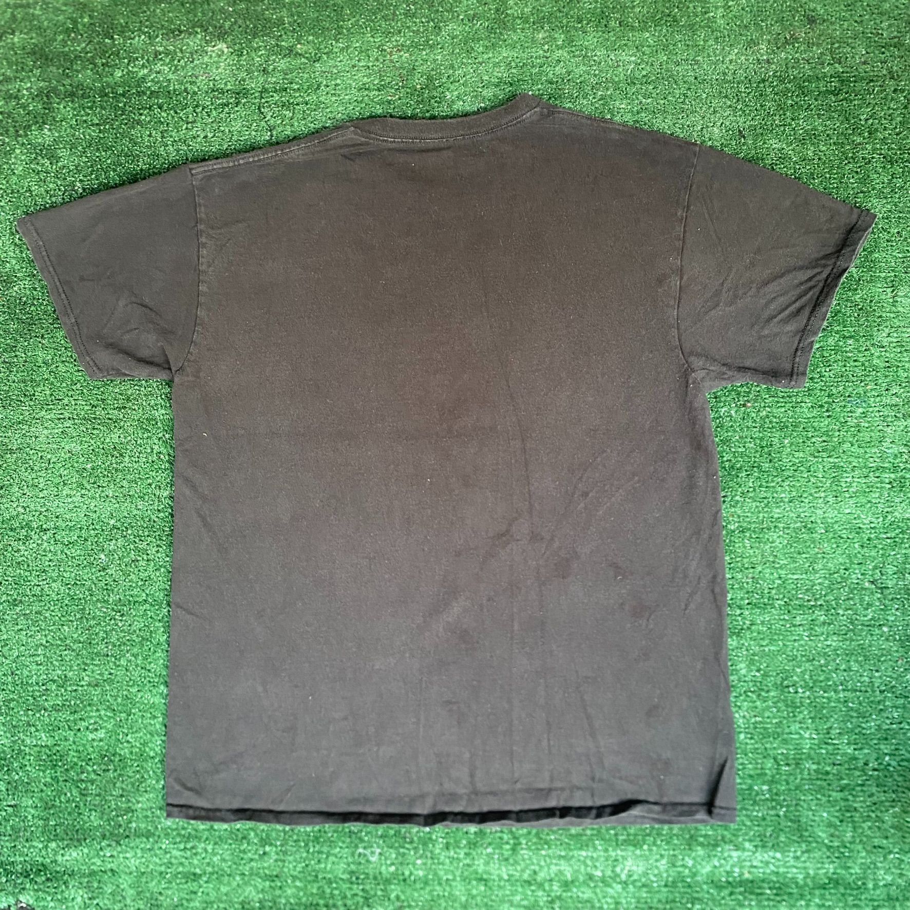 Japanese Brand Vintage Y2K Sanrio Kuromi Shirt Japan Anime Goth Emo Tee Size US M / EU 48-50 / 2 - 5 Thumbnail