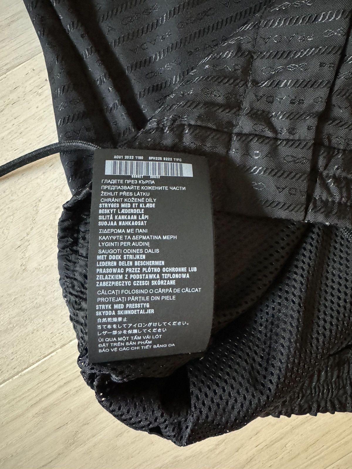 Prada Prada Black Monogram Re-nylon Pants Size US 34 / EU 50 - 9 Thumbnail