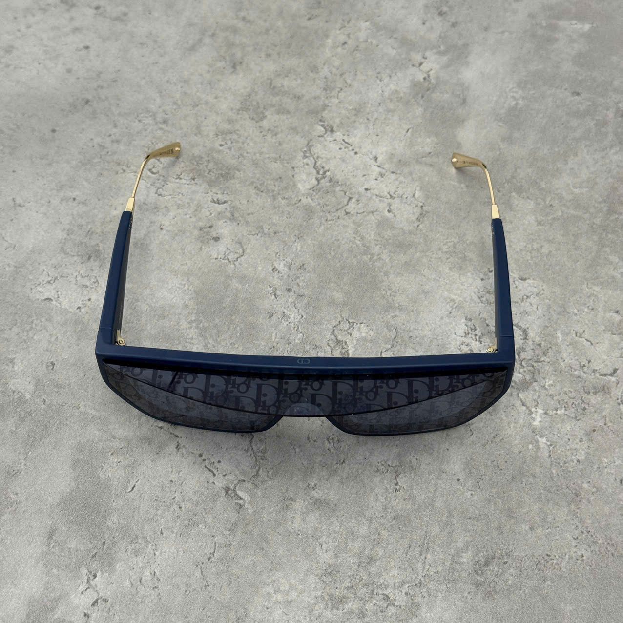 Dior DIOR DiorClub M7U Blue Mask Sunglasses Size ONE SIZE - 2 Thumbnail