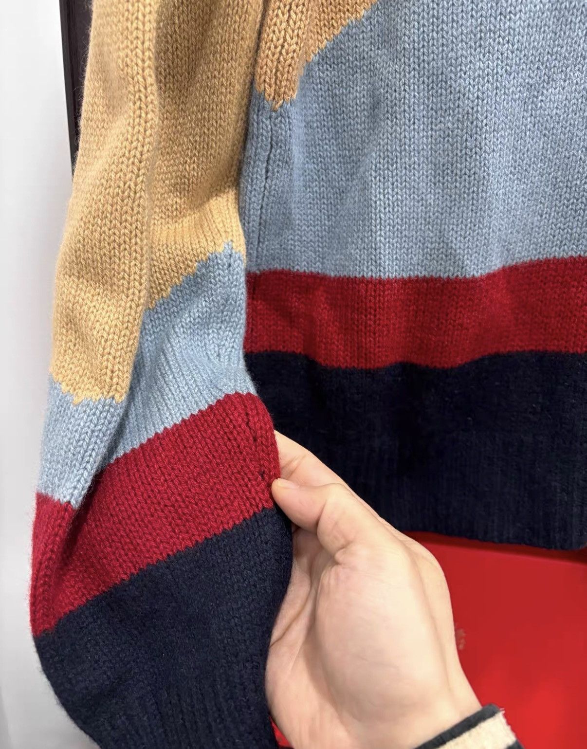 Valentino Valentino Cashmere Sweater J2 Size US S / EU 44-46 / 1 - 3 Thumbnail