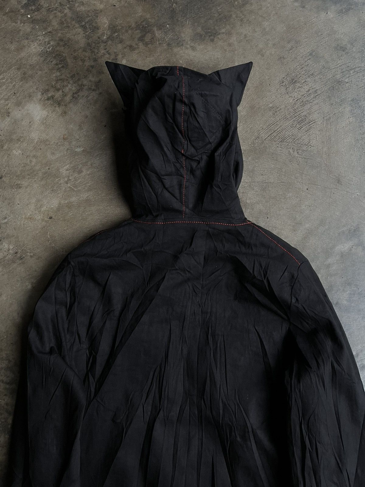 Mari's Rock JAPANESE GOTHIC FUR HOODIE CAT EAR SEDITIONARIES VKEI PUNK Size US M / EU 48-50 / 2 - 4 Thumbnail