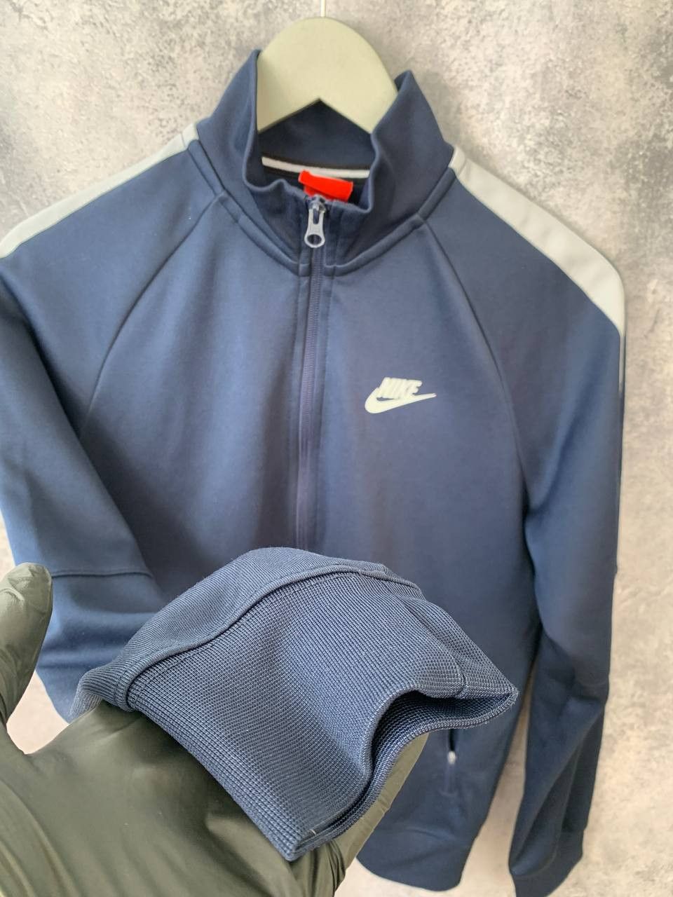 Nike NIKE TRIBUTE POLY TRACK JACKET FULL ZIP Size US S / EU 44-46 / 1 - 7 Thumbnail