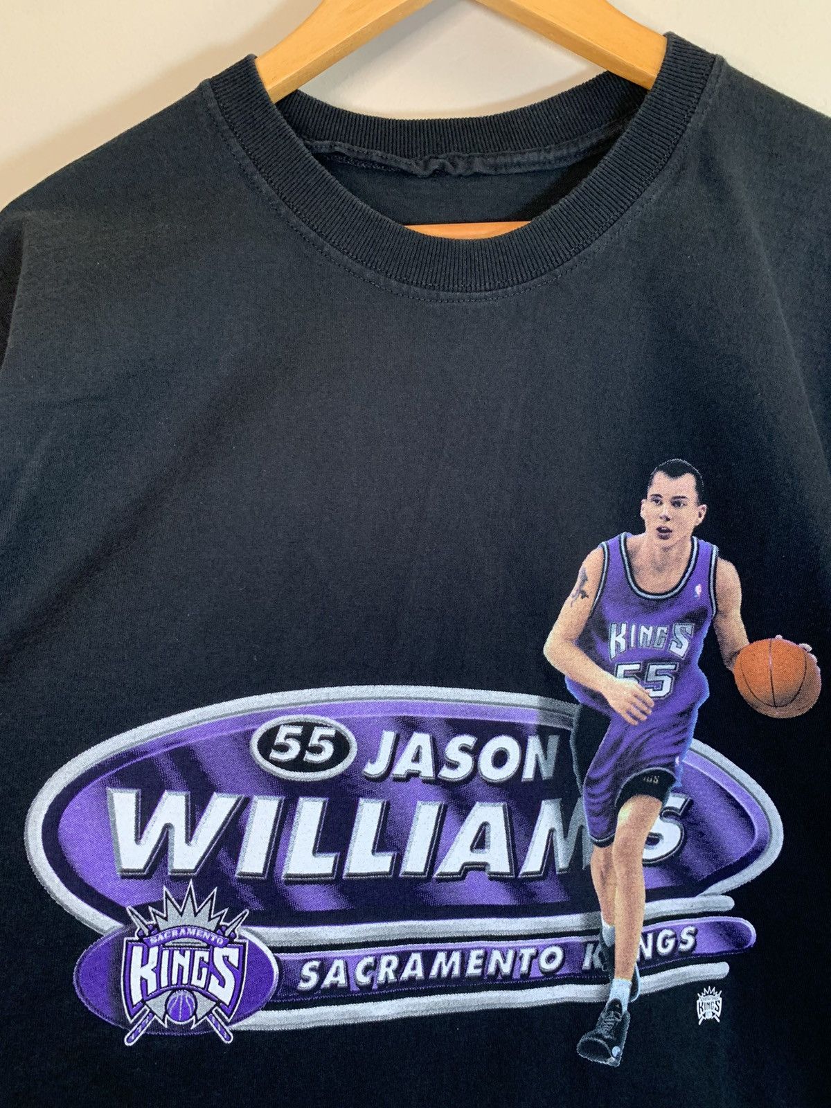 NBA × Vintage *RARE* Vintage 90s Jason Williams Sacramento Kings NBA Shirt Size US XL / EU 56 / 4 - 2 Thumbnail