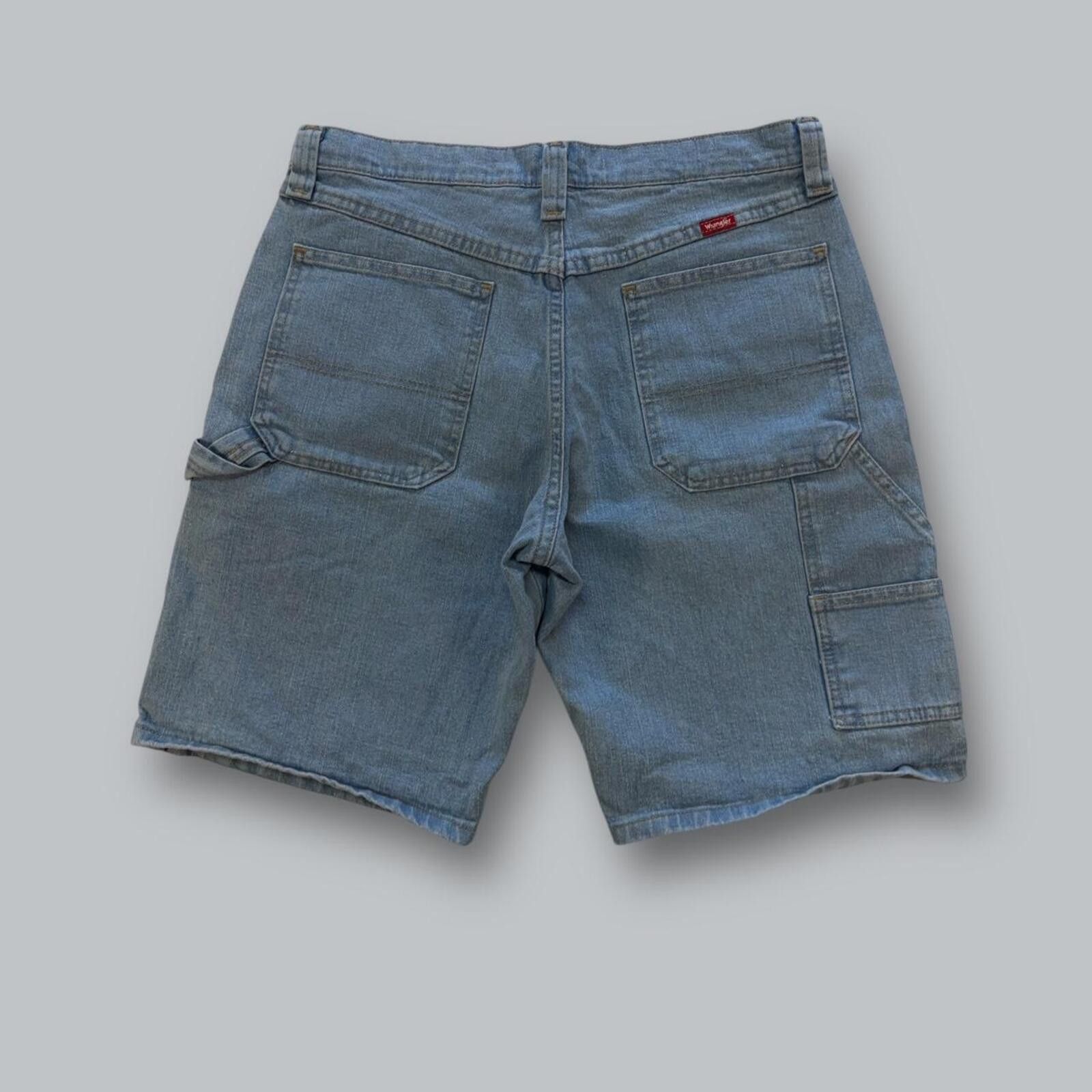 Wrangler Wrangler light wash Jort Size US 32 / EU 48 - 4 Thumbnail