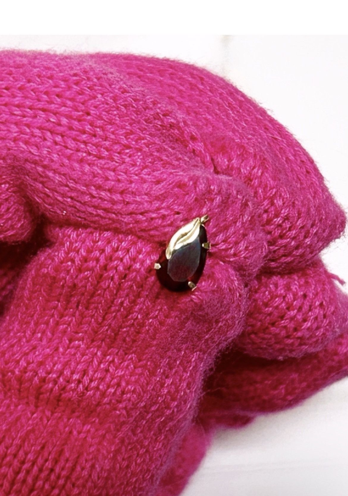 Other Estate Vintage Natural Garnet and 14kt Gold Stud Earrings Size ONE SIZE - 6 Thumbnail