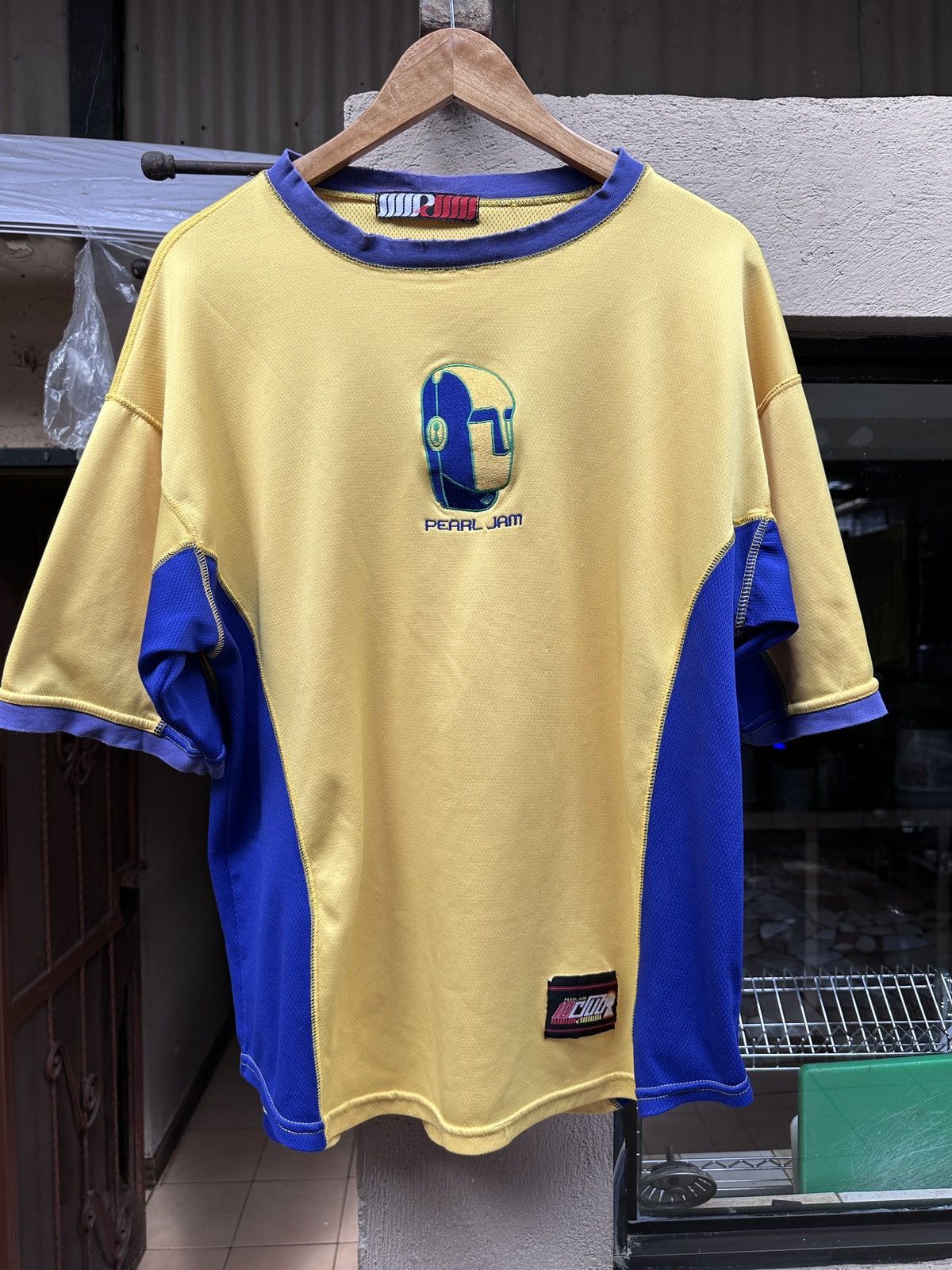 Vintage Pearl Jam Binaural 2000 Size US L / EU 52-54 / 3 - 1 Thumbnail