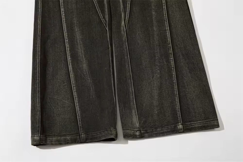 Street Deconstructed Micro-flared Jeans