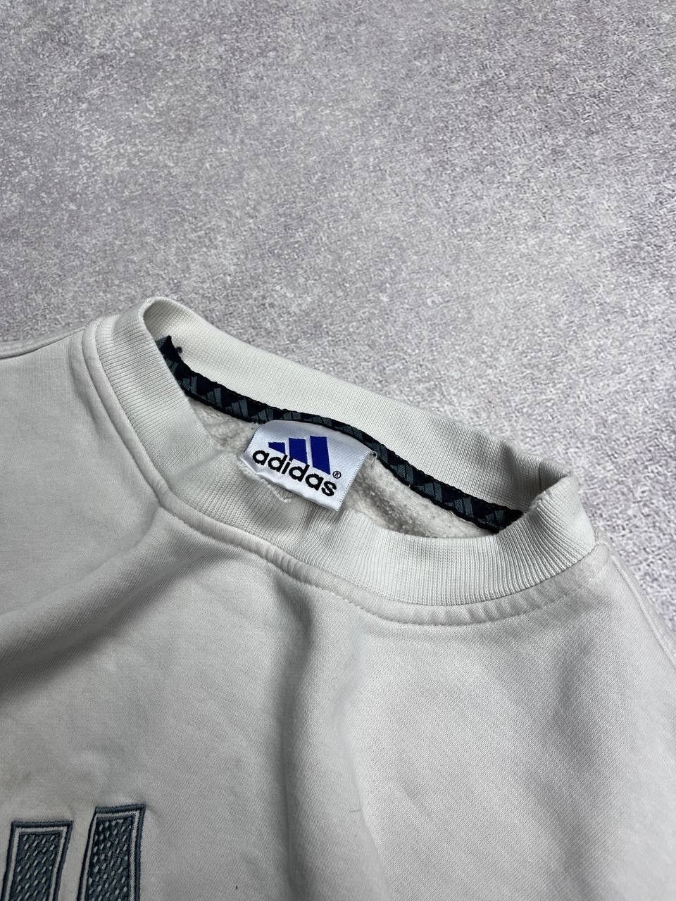 Adidas Vintage Adidas Big Logo Boxy Sweatshirt M Size US M / EU 48-50 / 2 - 3 Thumbnail