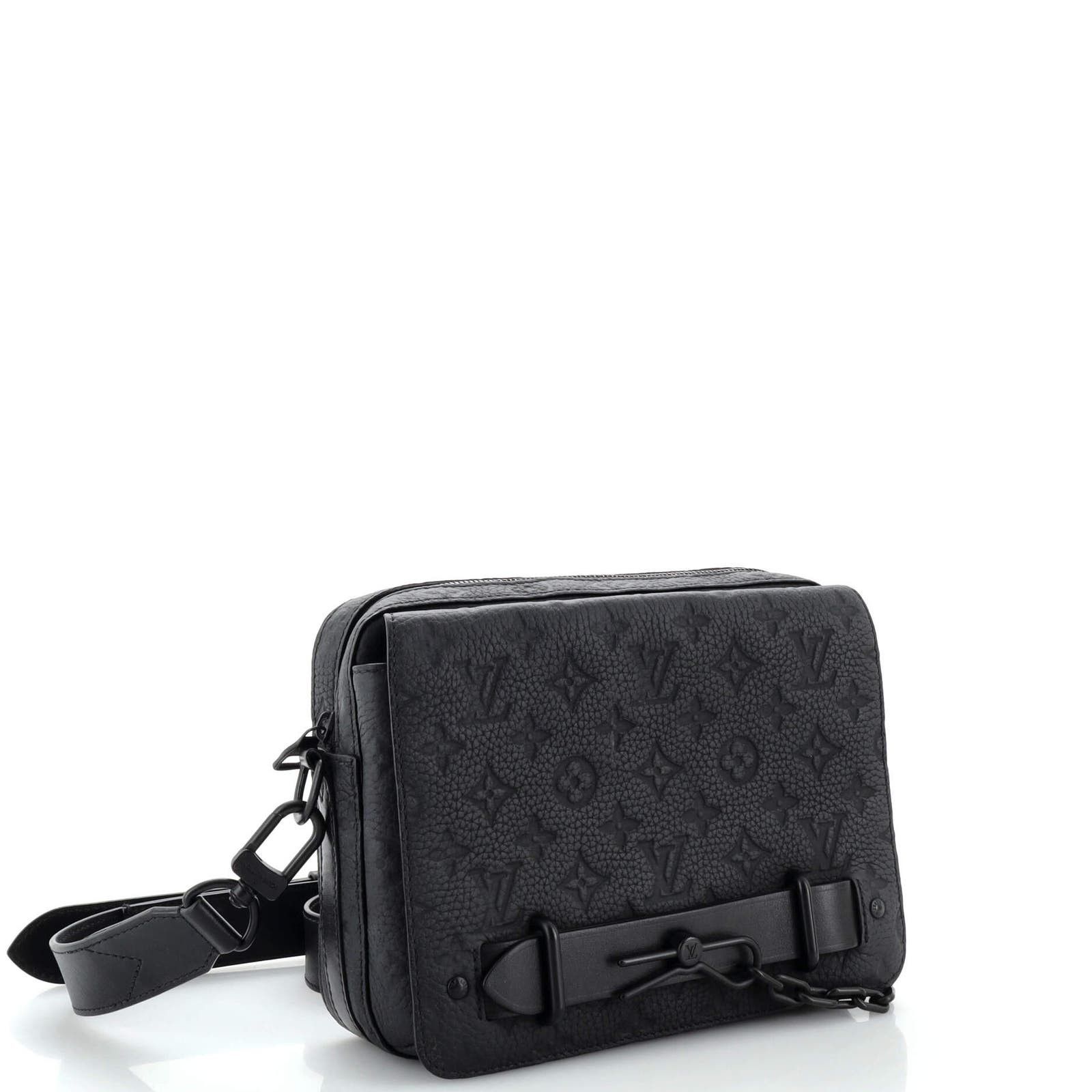 Steamer Messenger Bag Monogram Taurillon Leather None