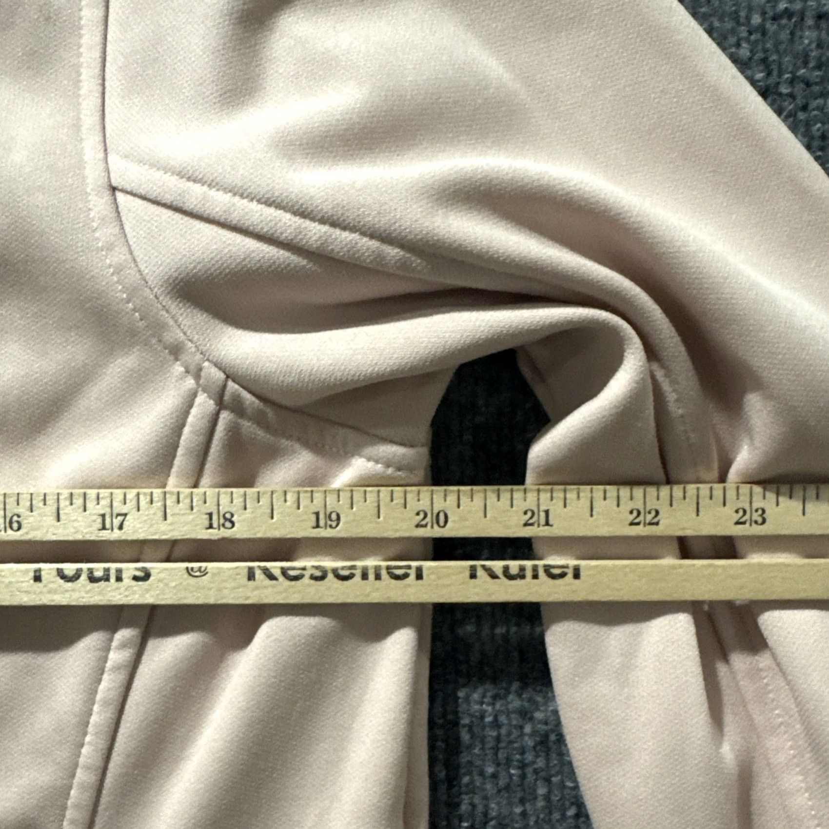 The North Face The North Face Sweatshirt Women’s Size Large L Pink Full Zip-Up Fleece Lined HTF Size L / US 10 / IT 46 - 6 Thumbnail