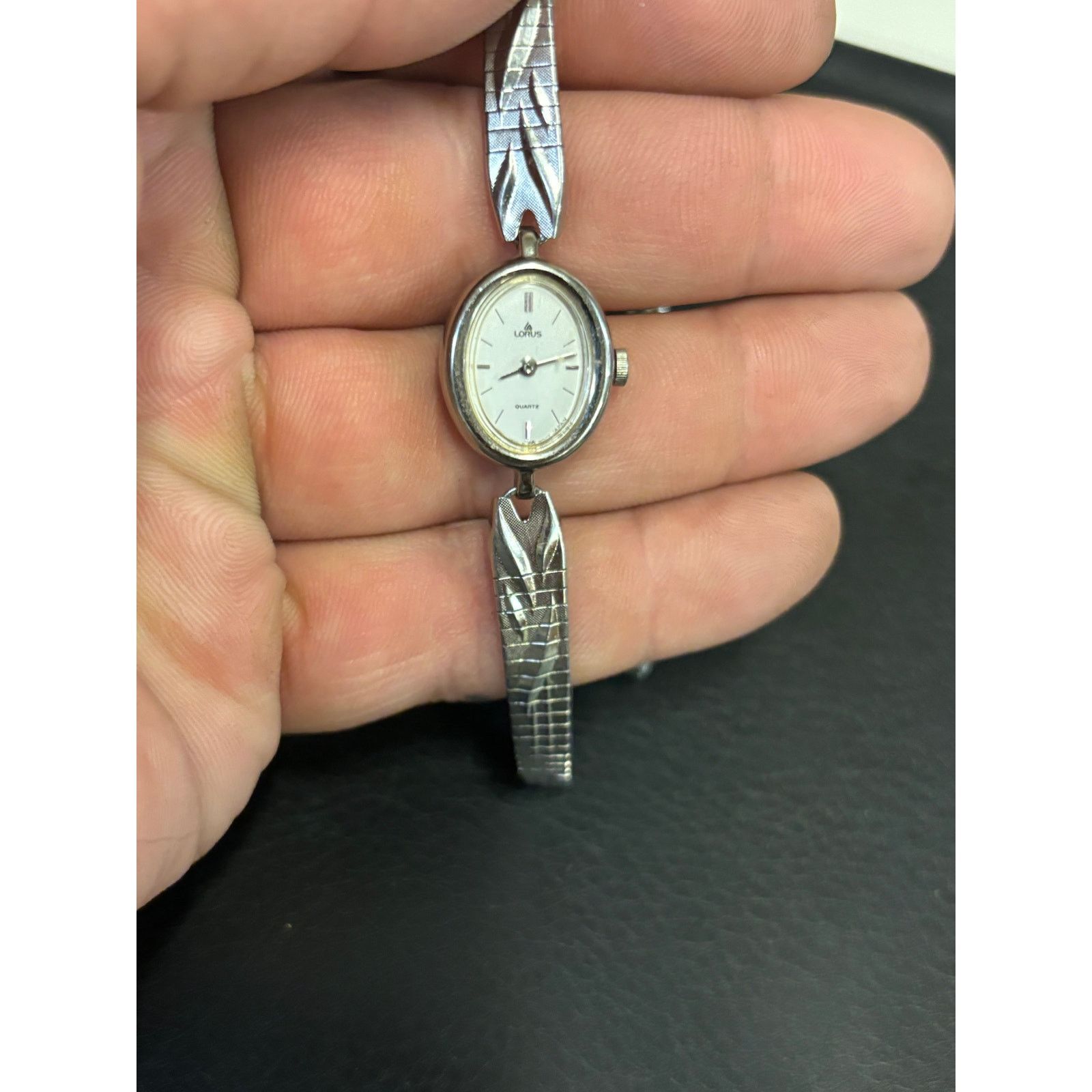 Other Vintage Lorus V810-5090 Solver Tone Cocktail Watch. Size ONE SIZE - 3 Thumbnail