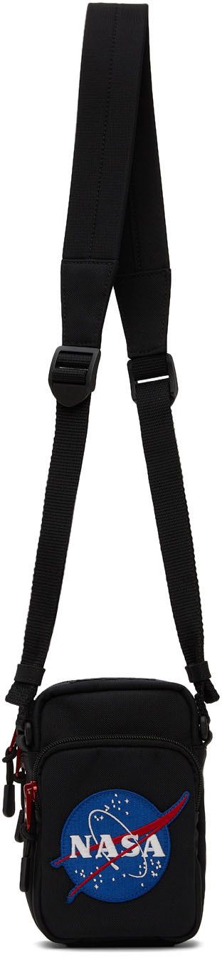 oc11z0124 Size: OS Space Phone Holder in Black