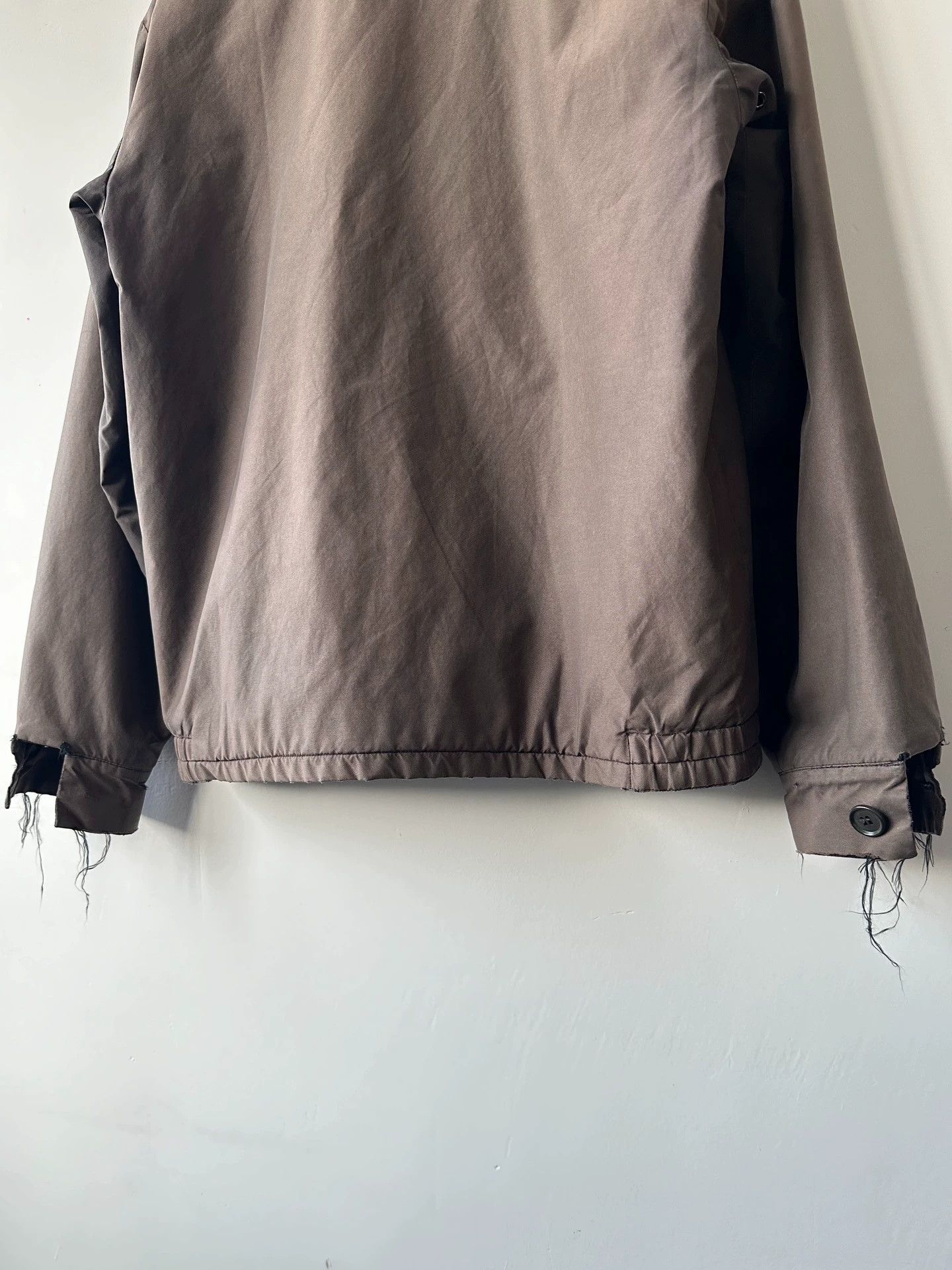 Helmut Lang Helmut Lang Thick Nylon Work Jacket Distressed MRS Zipper Pull Missing Natural Fade Size 48/50 No Tag Size US M / EU 48-50 / 2 - 7 Thumbnail