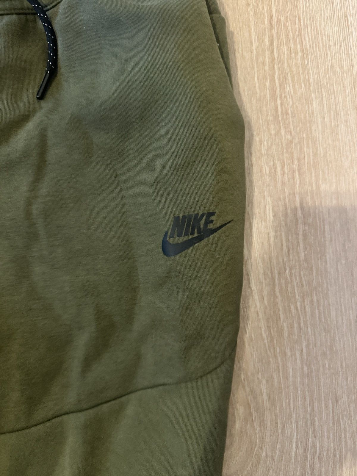Nike Nike Tech Fleece Sweatpants Size US 34 / EU 50 - 2 Thumbnail