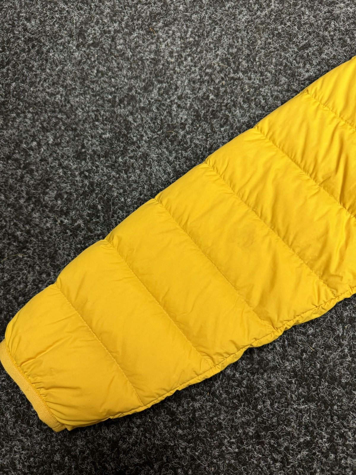 Fjallraven Fjallraven Outdoor Puffer EXPEDITION SERIES size M Size US M / EU 48-50 / 2 - 21 Thumbnail