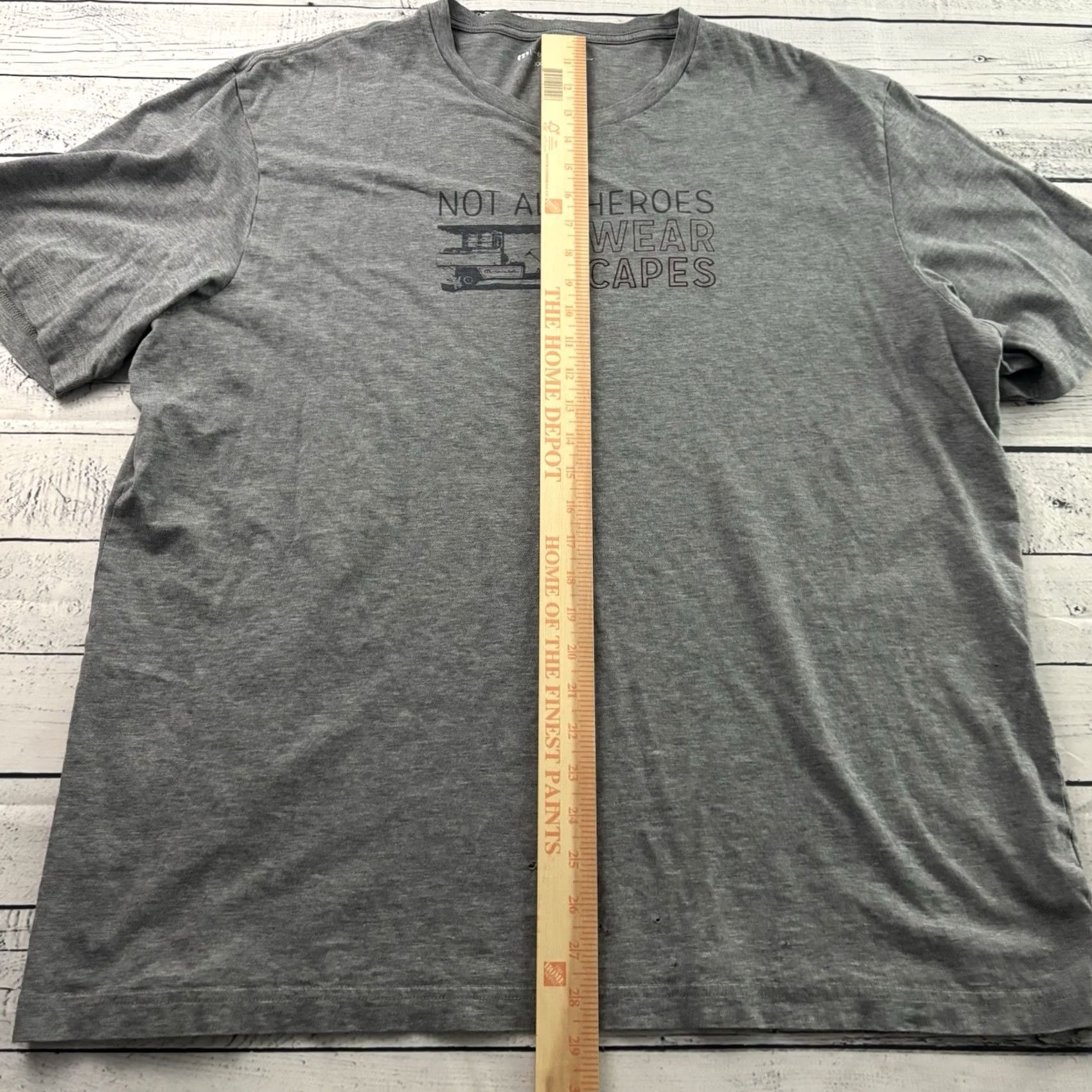 TravisMathew Travis Mathew Not All Heroes Wear Capes Short Sleeve T Shirt Men's L Gray Size US L / EU 52-54 / 3 - 2 Thumbnail