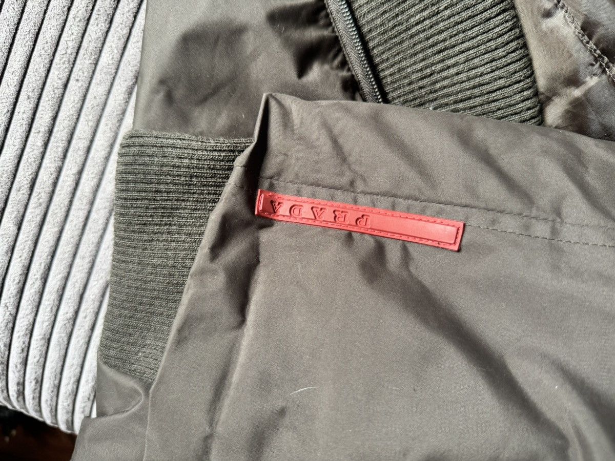 Prada Prada Vintage Gore Tex Coat Brown Jacket Women's 44IT design Size M / US 6-8 / IT 42-44 - 17 Thumbnail