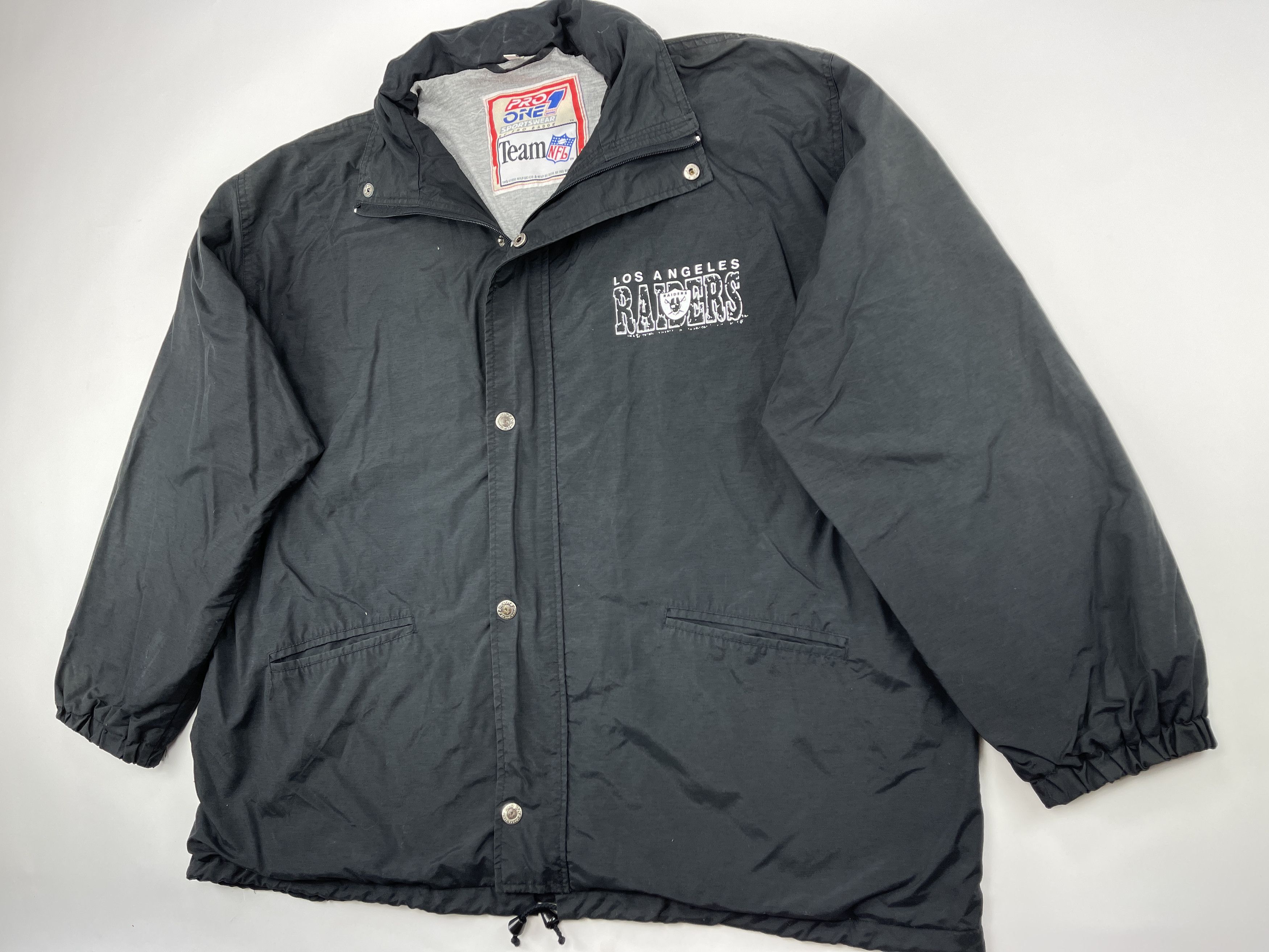 NFL Los Angeles Raiders jacket vintage bomber Oakland Raiders L Size US L / EU 52-54 / 3 - 10 Thumbnail
